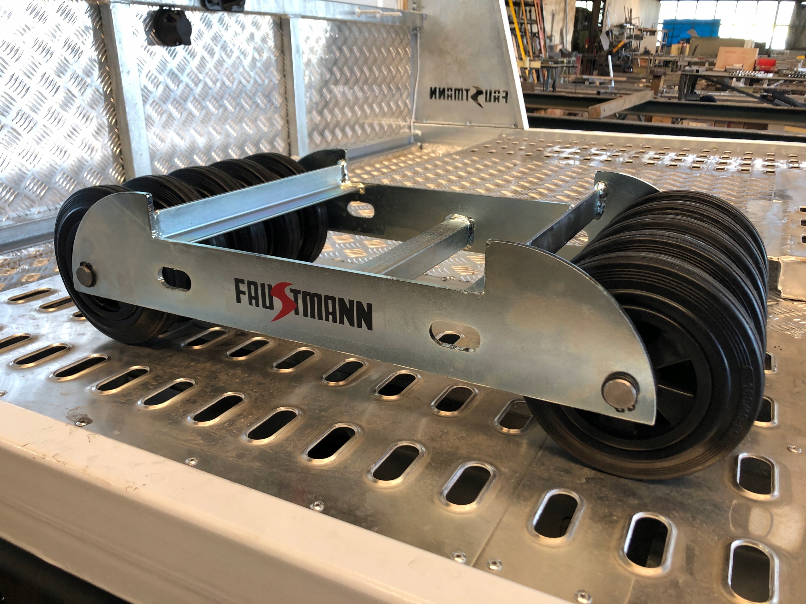 Wózek rolka pod urwane koło