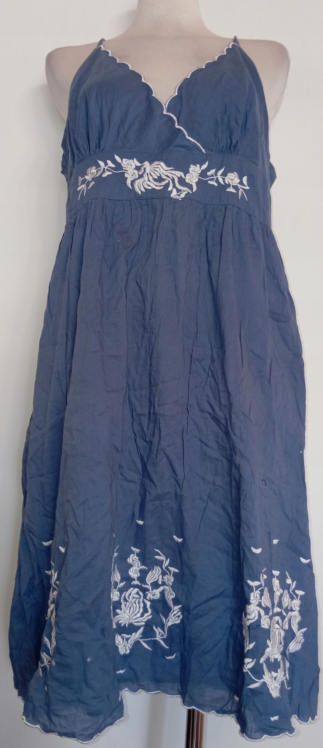 00029744 SUKIENKA ROZMIAR 46/48