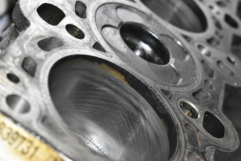 BLOK DOL MOTORU klika 2246643 BMW E46 3.0 D 184 KM 97-03