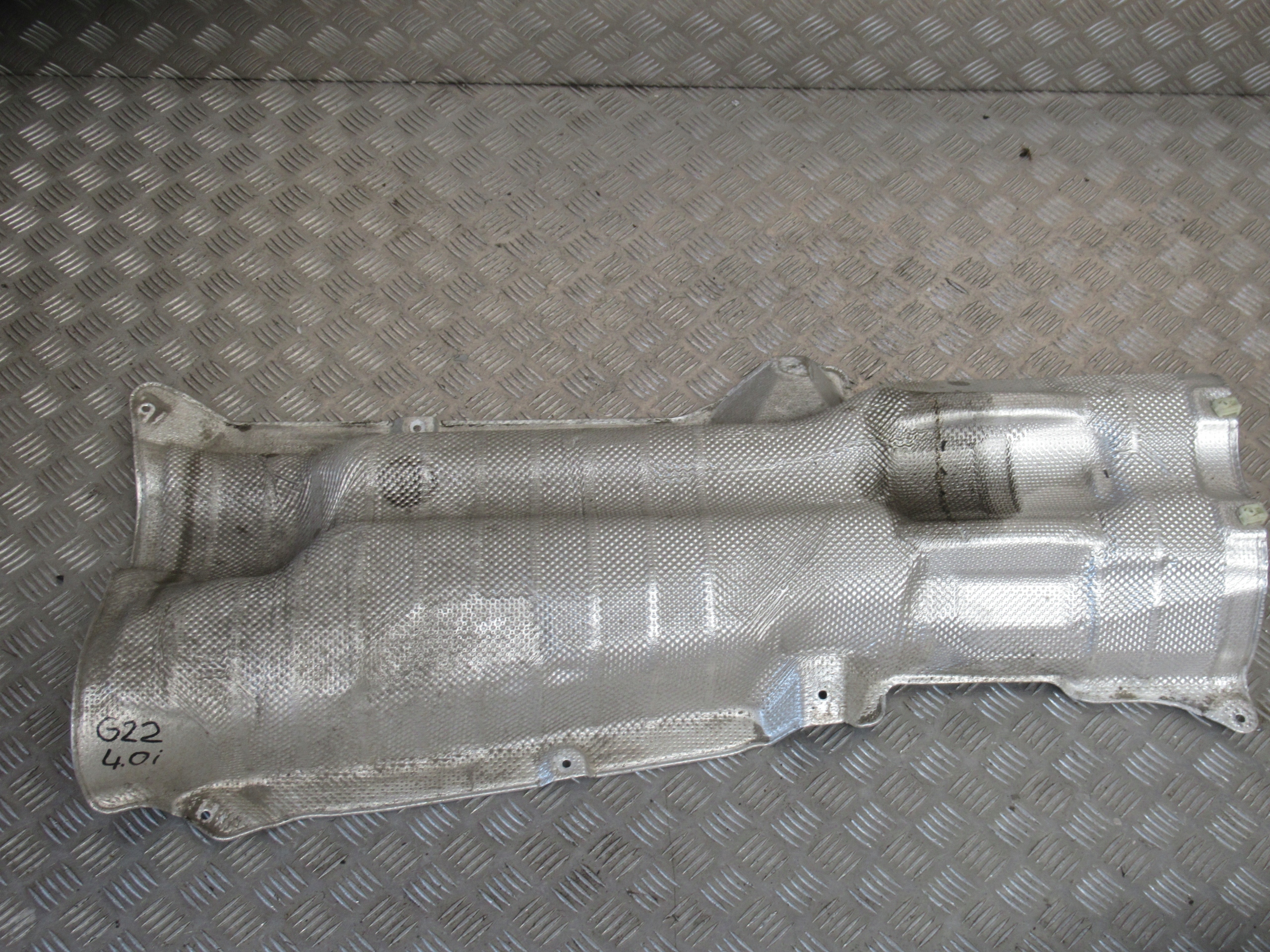 BMW G22 G20 теплозахисний екран 7340981