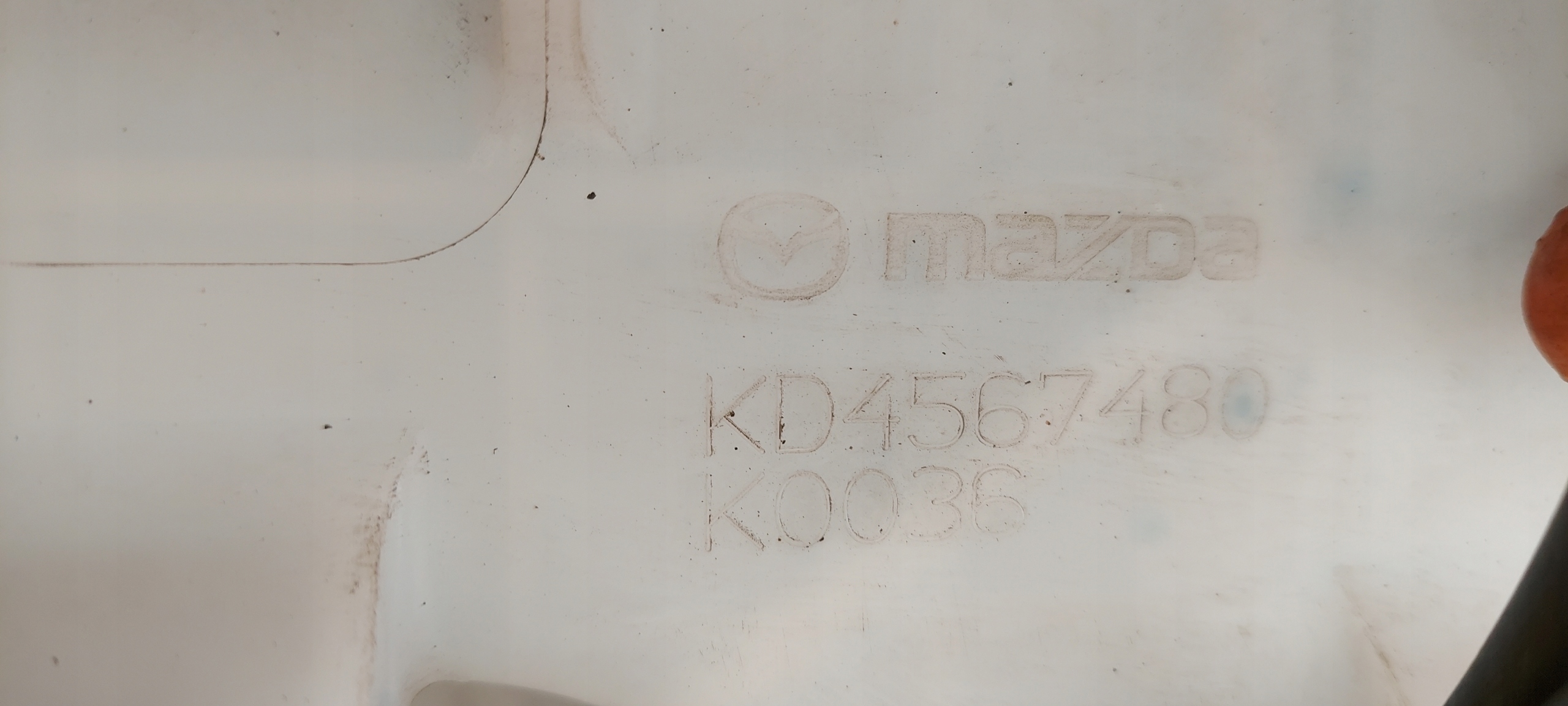 washer fluid tank MAZDA CX5 12-17 KD4567480