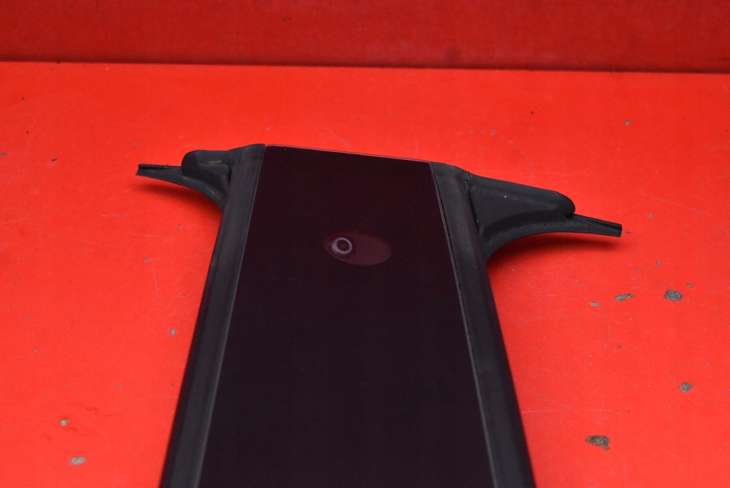 cover SLUPKA right front SZKLANA 1516258-00-E TESLA MODEL Y 20