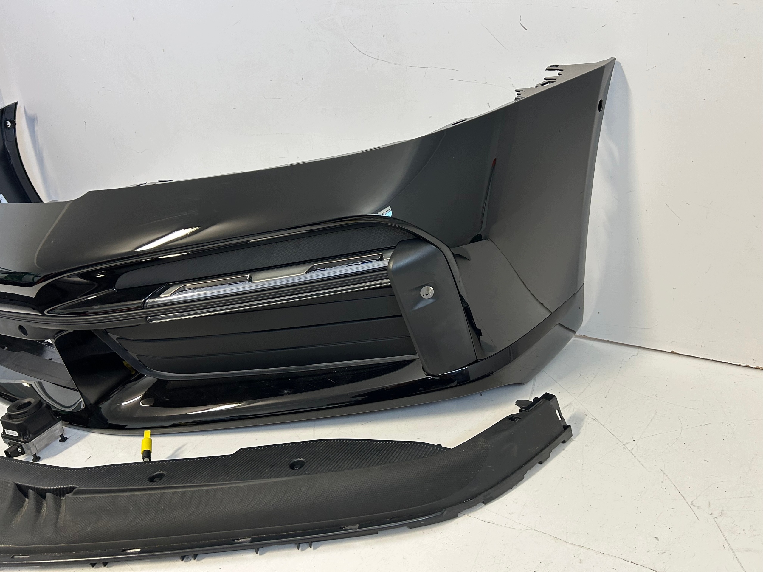 frontstoßstange Porsche 911 992 Turbo, S 992807221P