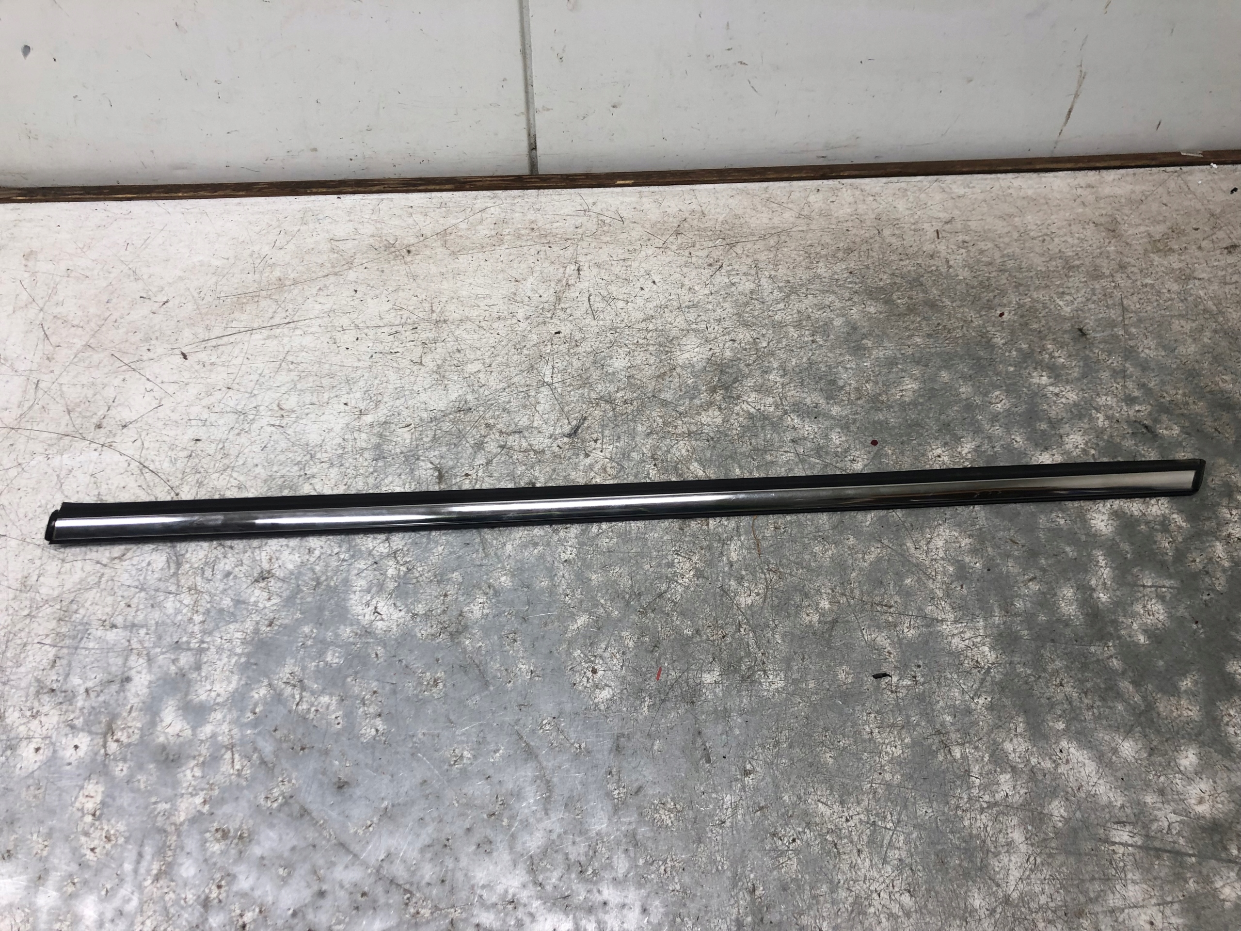 moulding CHROM door right rear part MINI R55 2754060