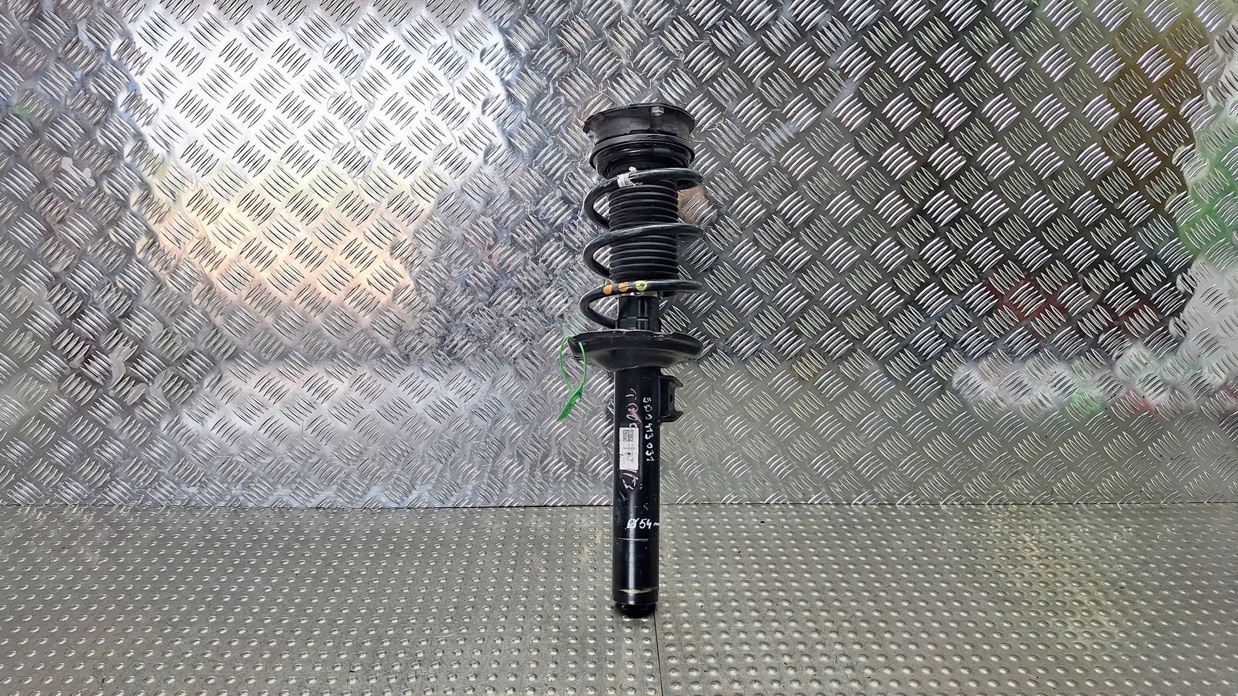 shock absorber left right front 5Q0413031HT VW T-ROC A3 8V PASSAT B8 GOLF VII