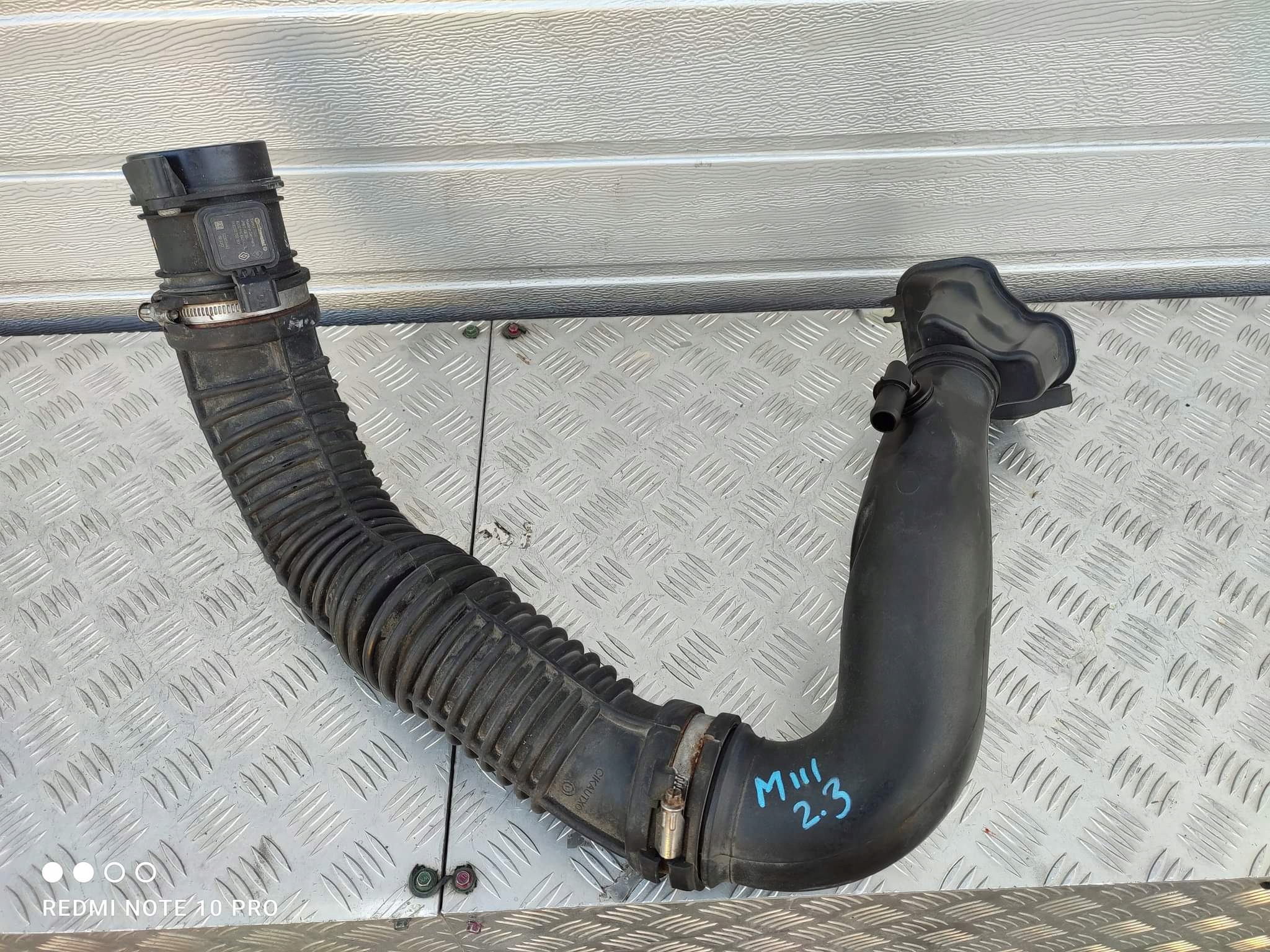 renault oe 8200858600 труба Воздух