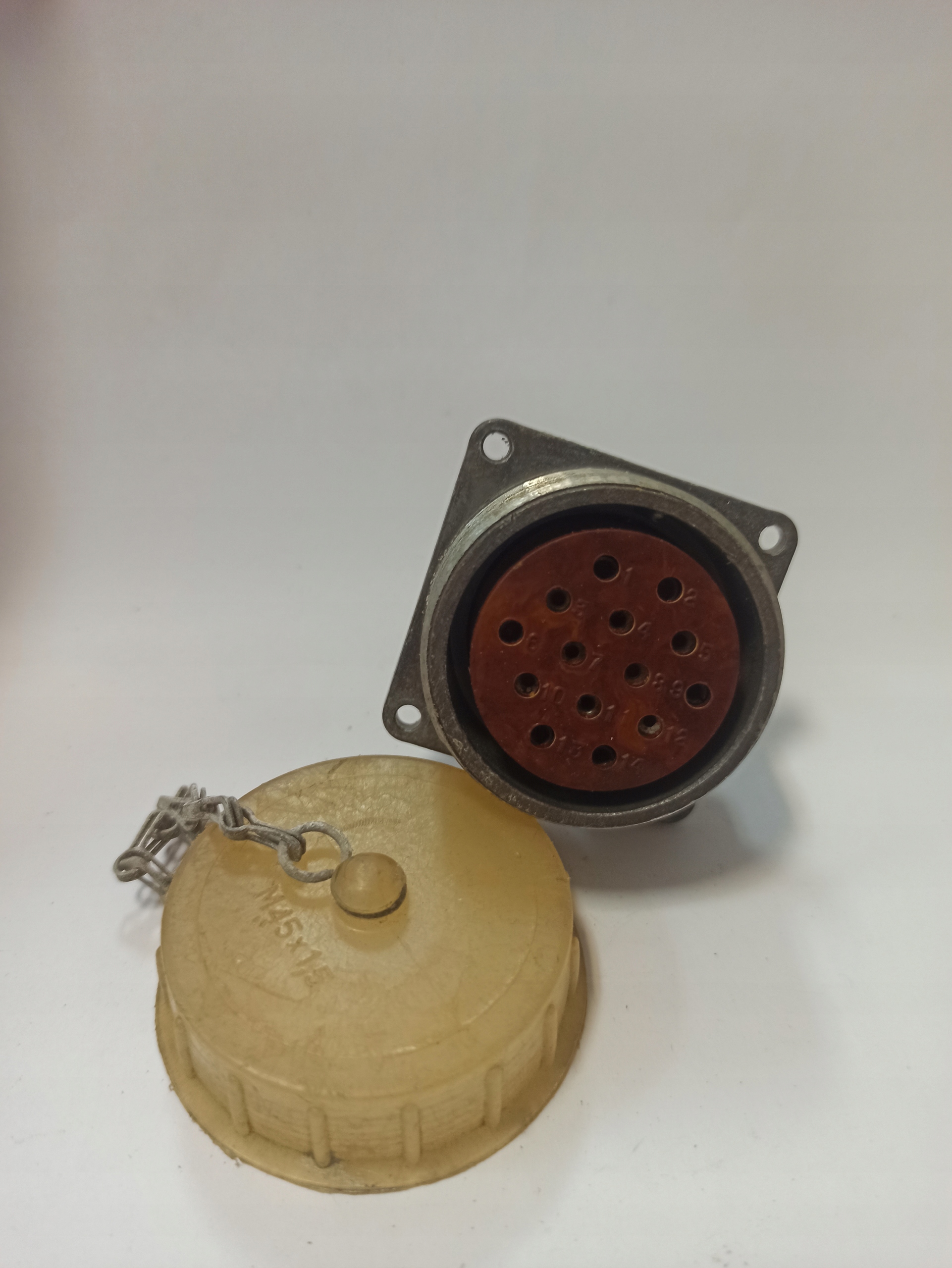 Wtyczka wojskowa rosyjska 2PT40P14ESz2-A #25