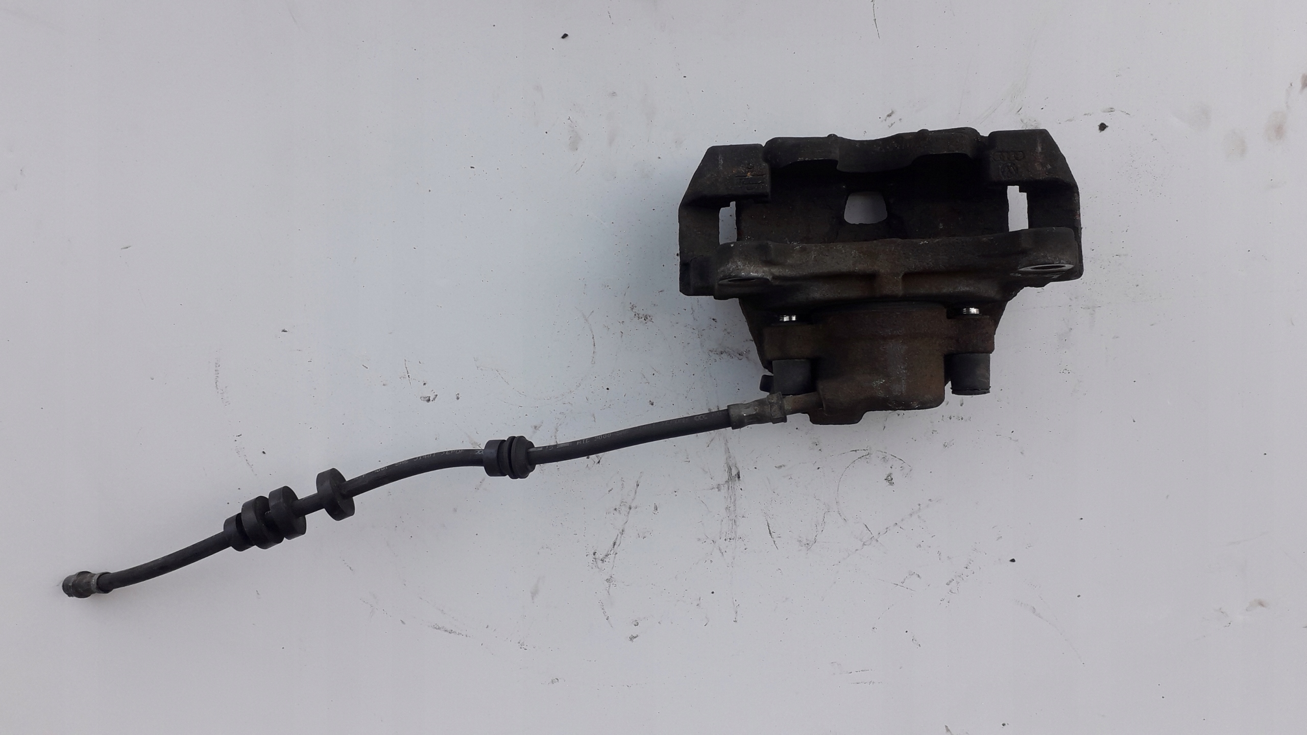 caliper brake left Audi A4 B8 2.0 TDI front