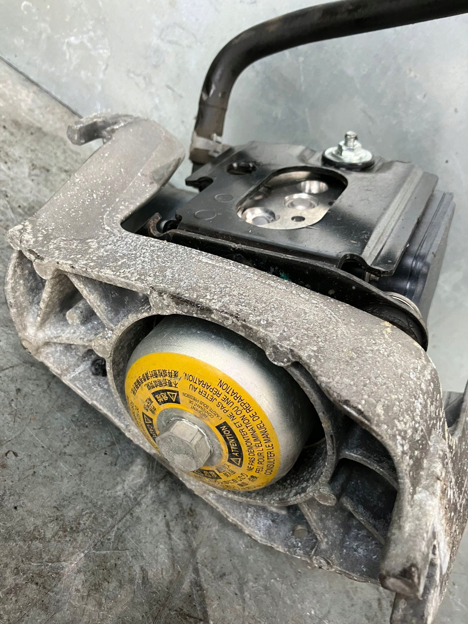 pump ABS RENAULT ZOE 472103058R