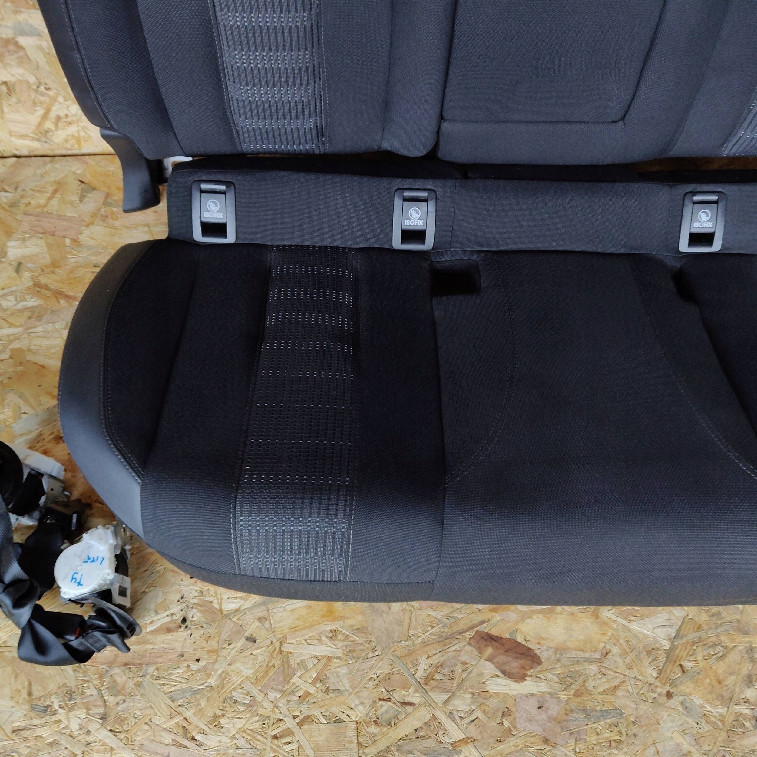 Komplet Sitze Peugeot 308 T9 II HB
