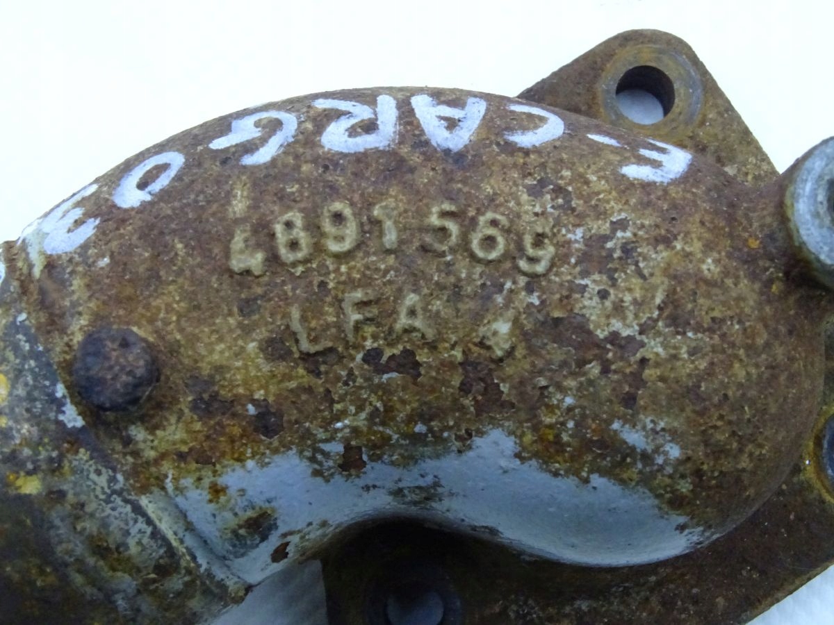 EUROCARGO 00-06 3.9 5.9 E3 OBUDOWA TERMOSTATU Producent części Iveco OE