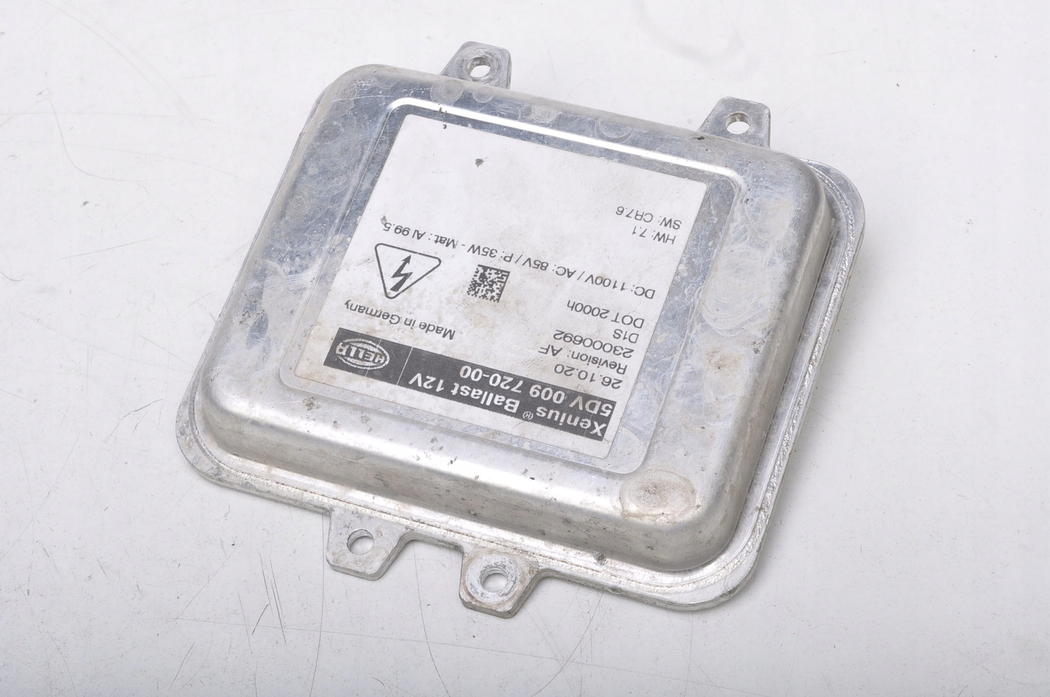 OPEL INSIGNIA A PRZETWORNICA XENON 5DV009720-00