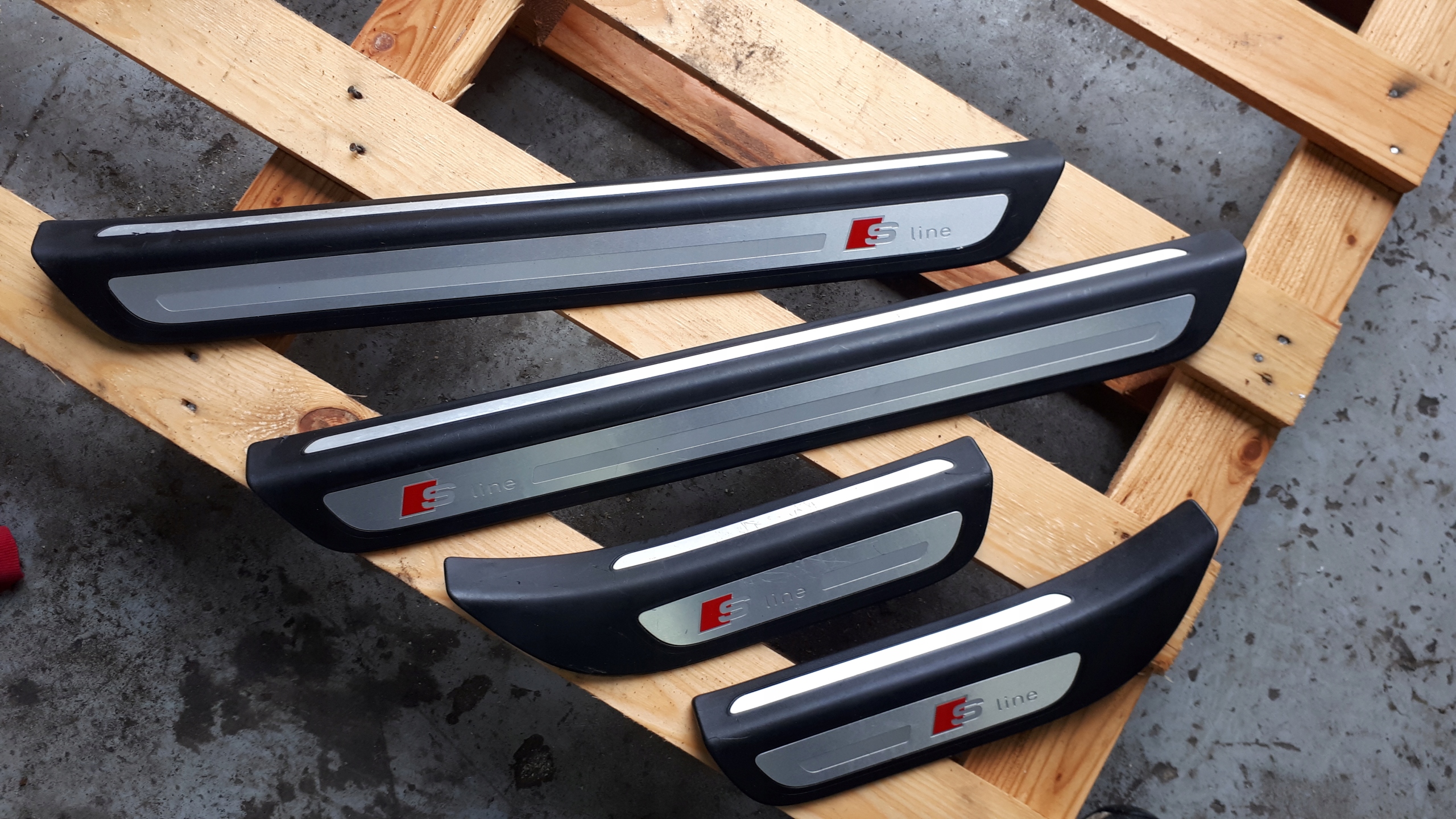 Q5 8R moulding cap threshold front rear part SLINE 4X