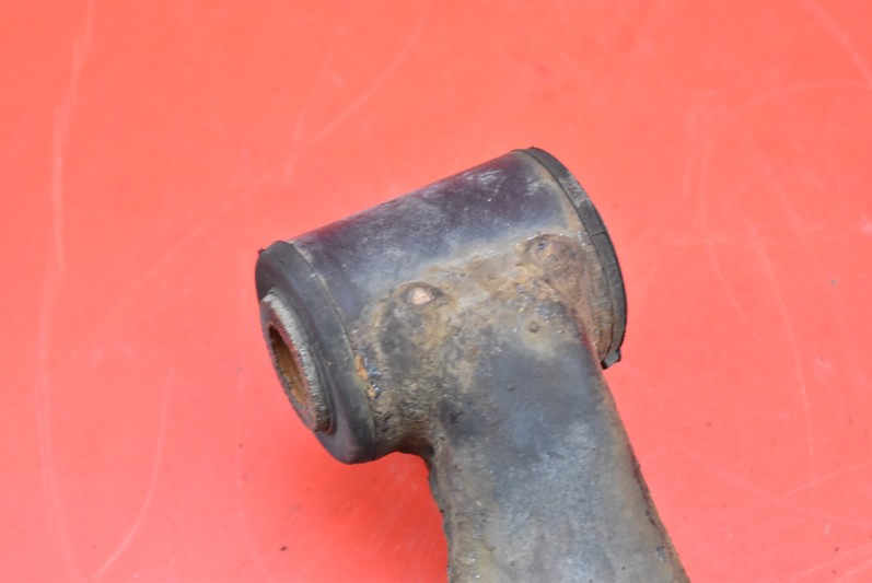 arm right front TOYOTA VERSO 2.0 D-4D 128 KM 09-13