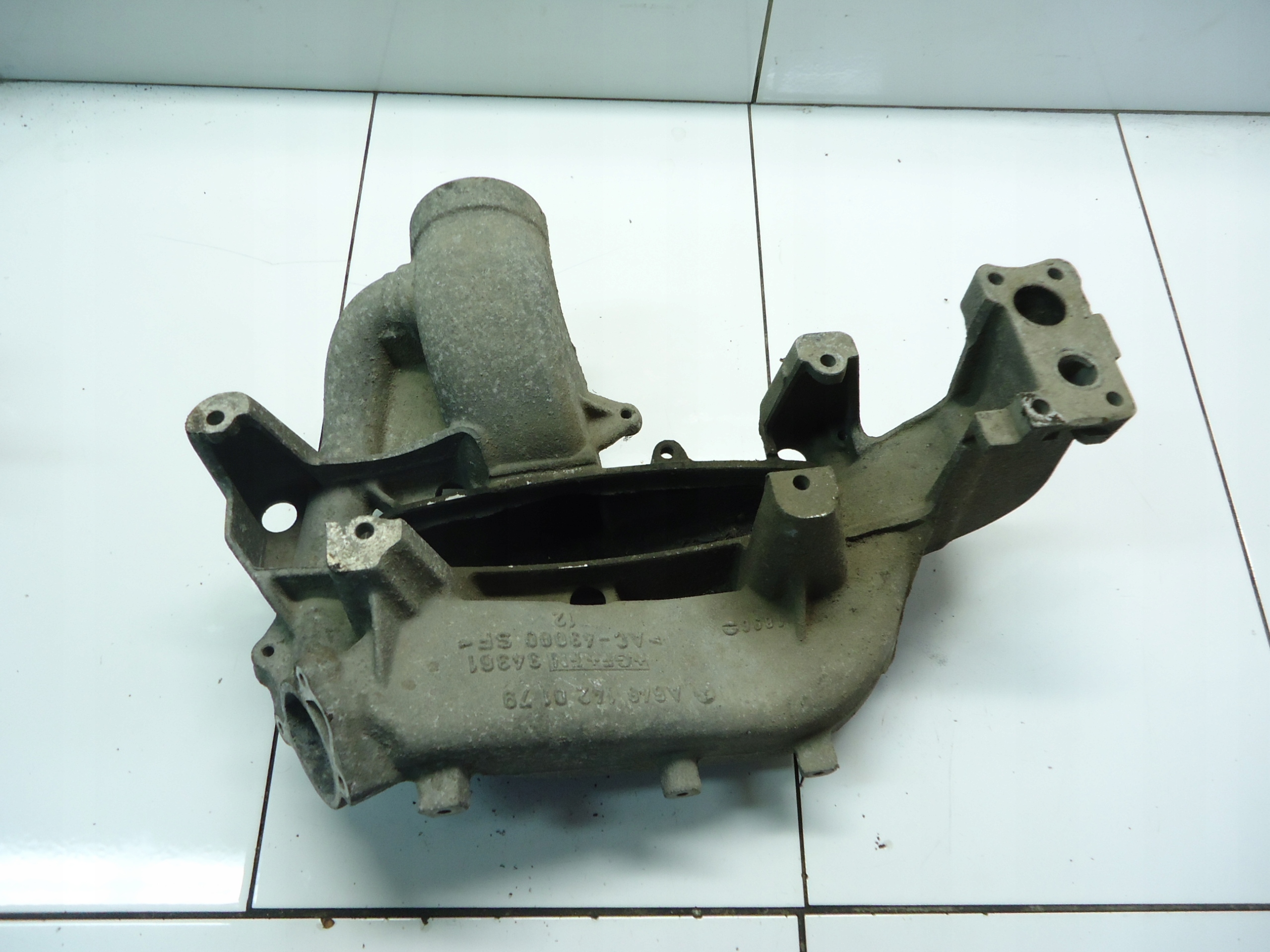 MERCEDES SPRINTER W906 2.2CDI 2.2 CDI 646 intake manifold A6461420179
