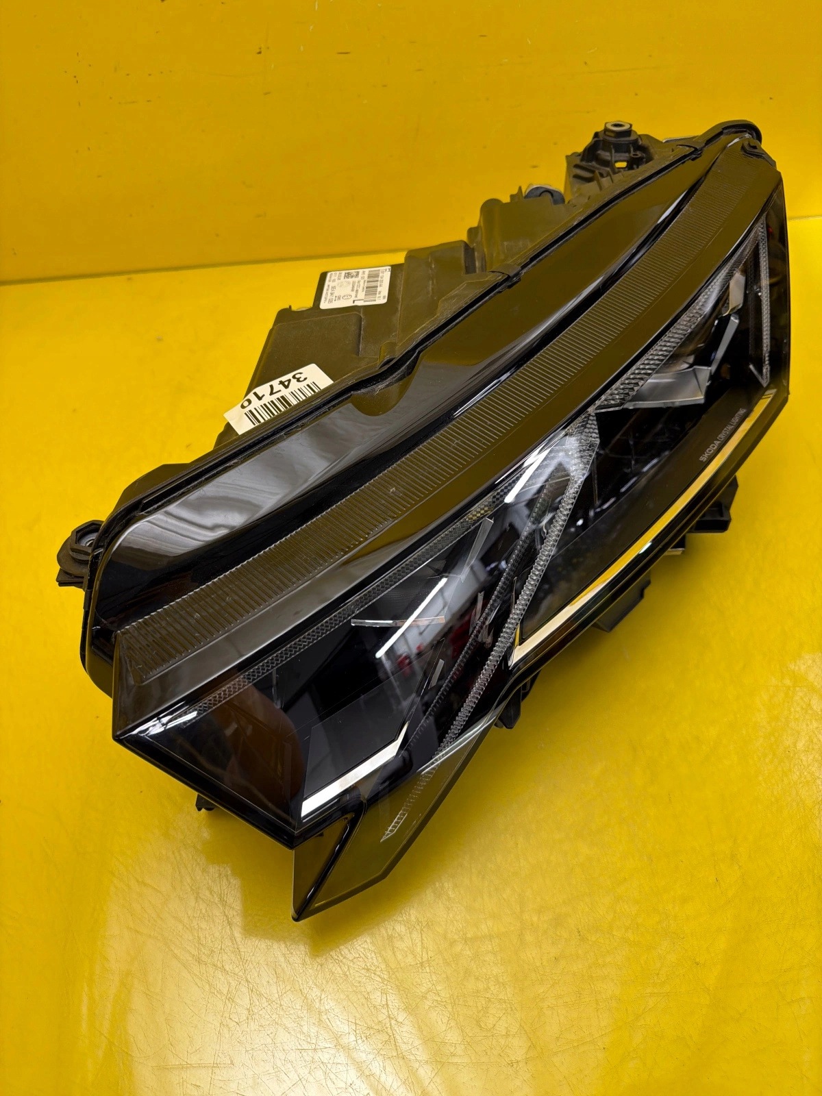 light left front Skoda Octavia IV 4 5E4 Lift 2024- Full Led 5E4941035