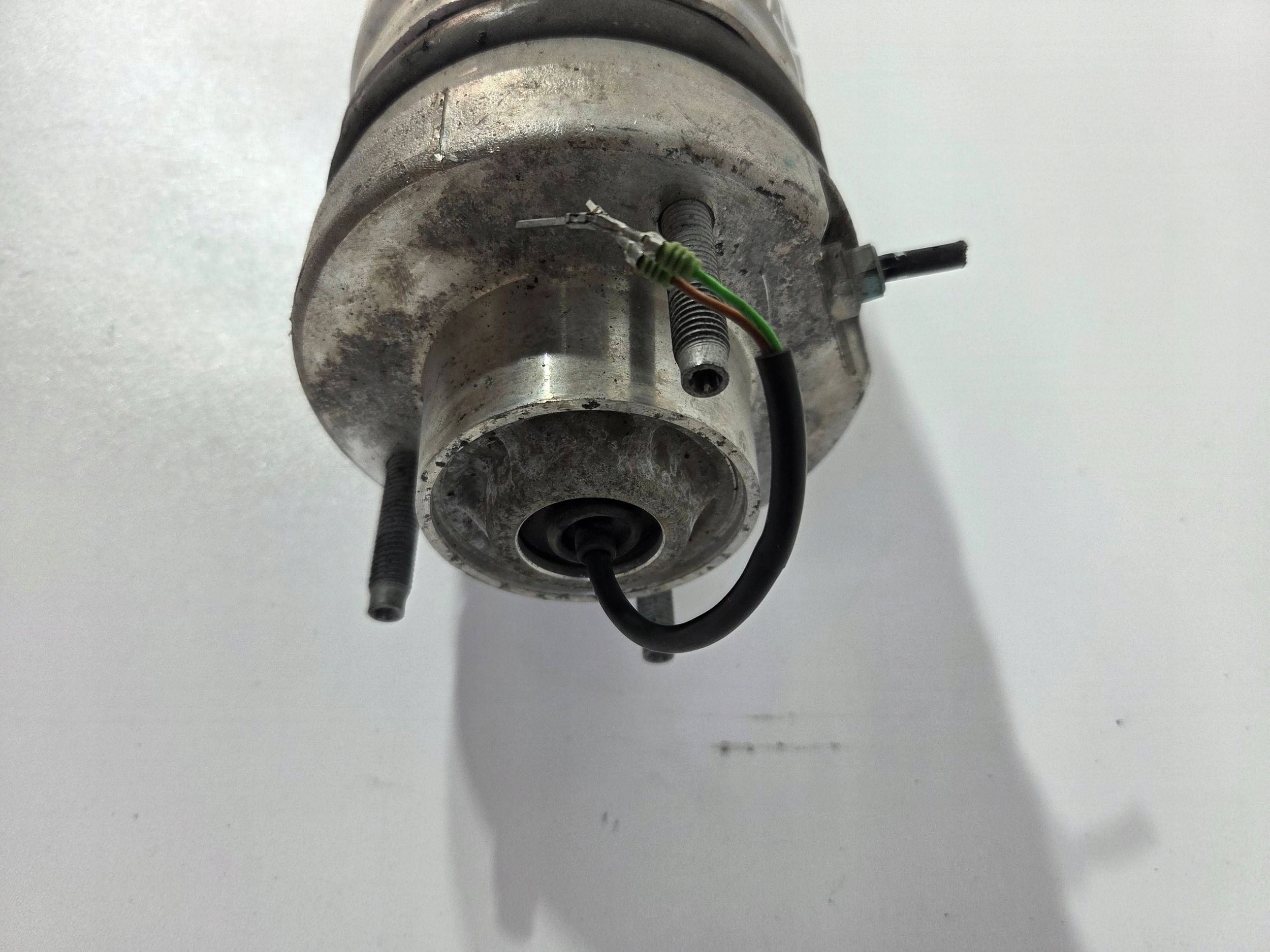 Maserati Levante shock absorber front right 06701007180 (F663)