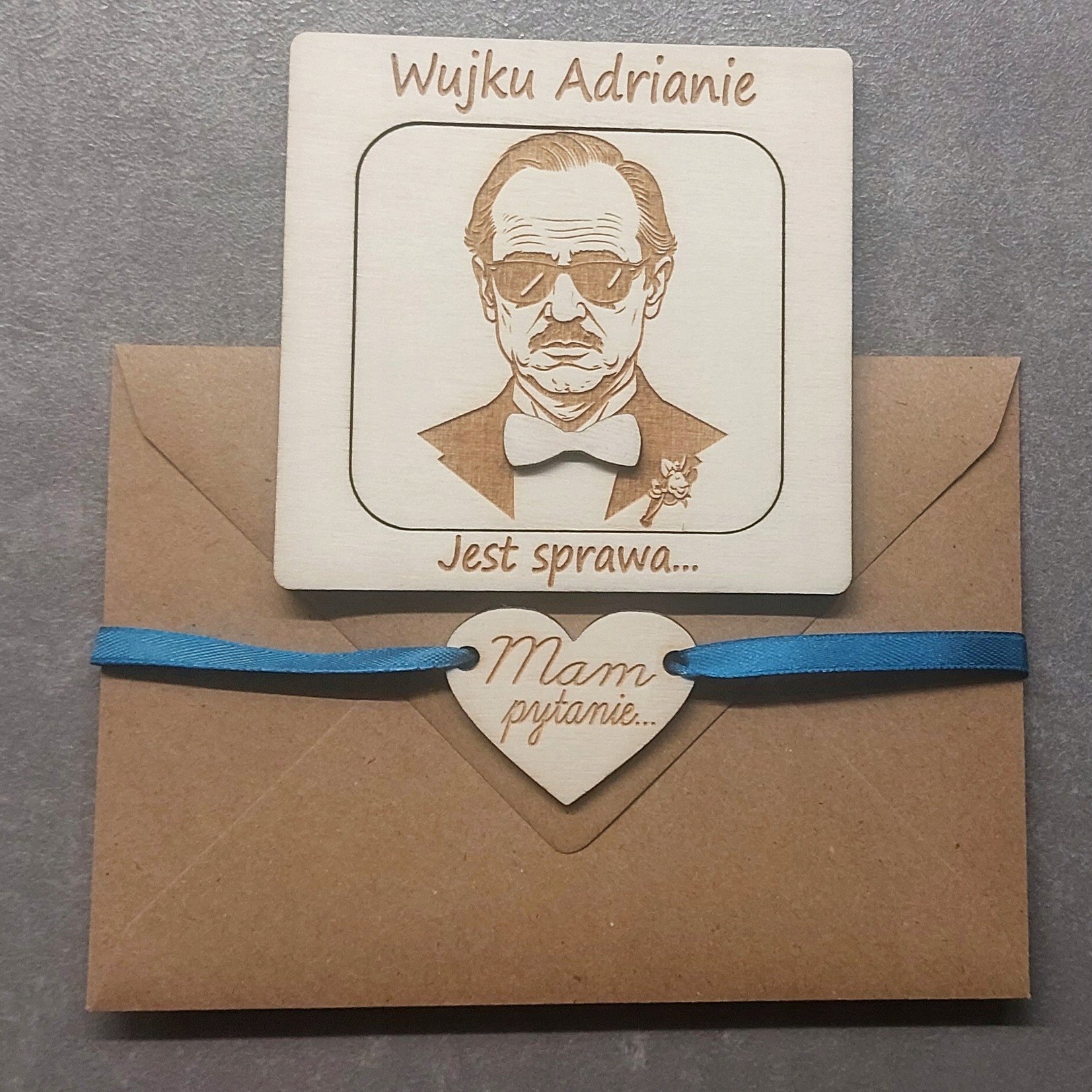 ZAPYTANIE WUJKU CZY ZOSTANIESZ MOIM OJCEM CHRZESTNYM PROŚBA PYTANIE CHRZEST Kolor brązowy