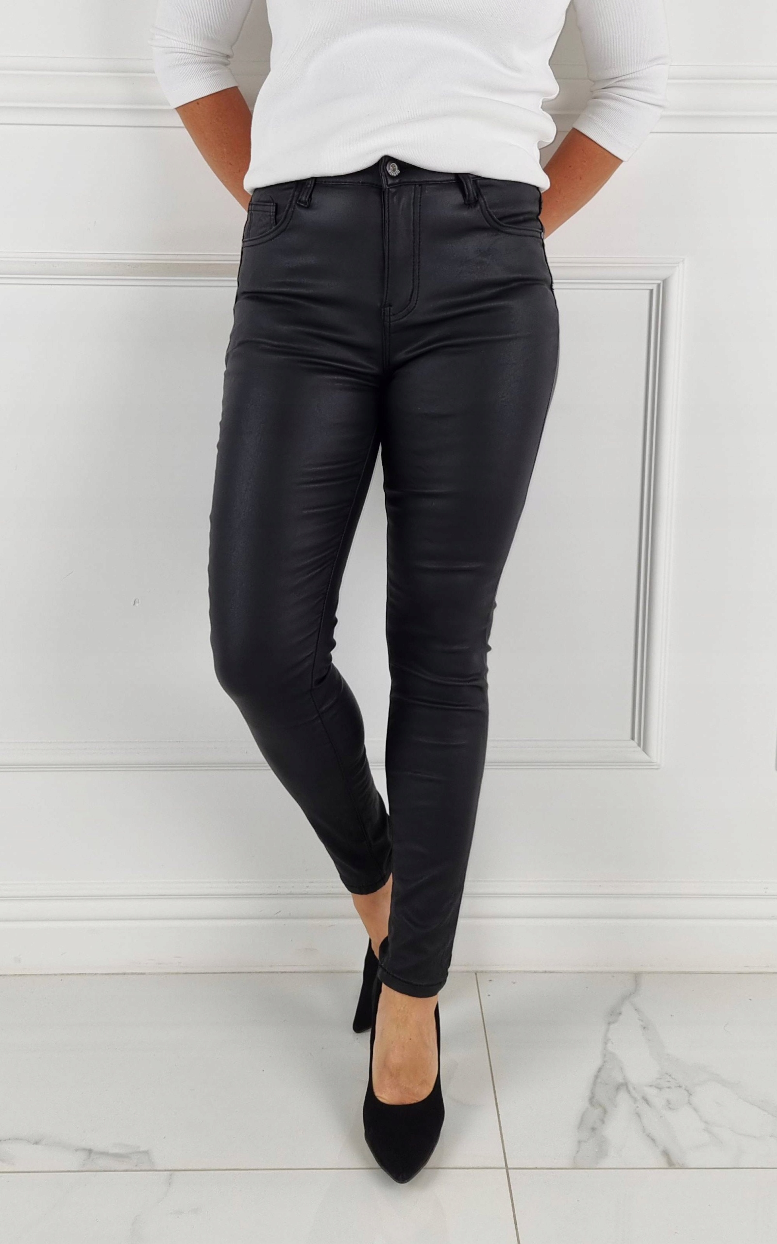 # KLASYCZNE SPODNIE OCIEPLANE DAMSKIE WOSKOWANE - SKÓRA # Rozmiar 50