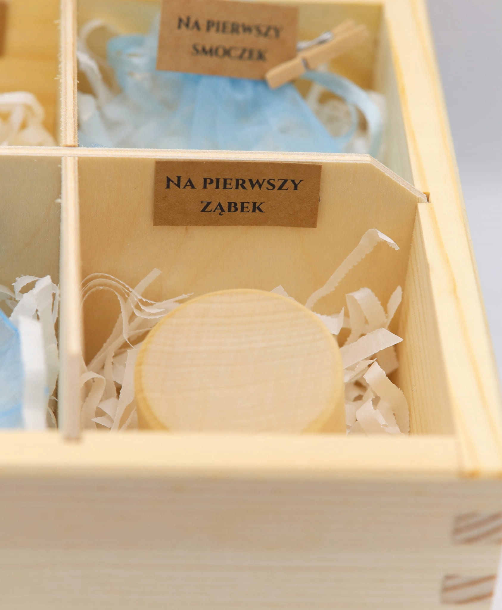 Box prezentowy na chrzest prezent na chrzest Kształt kwadratowy