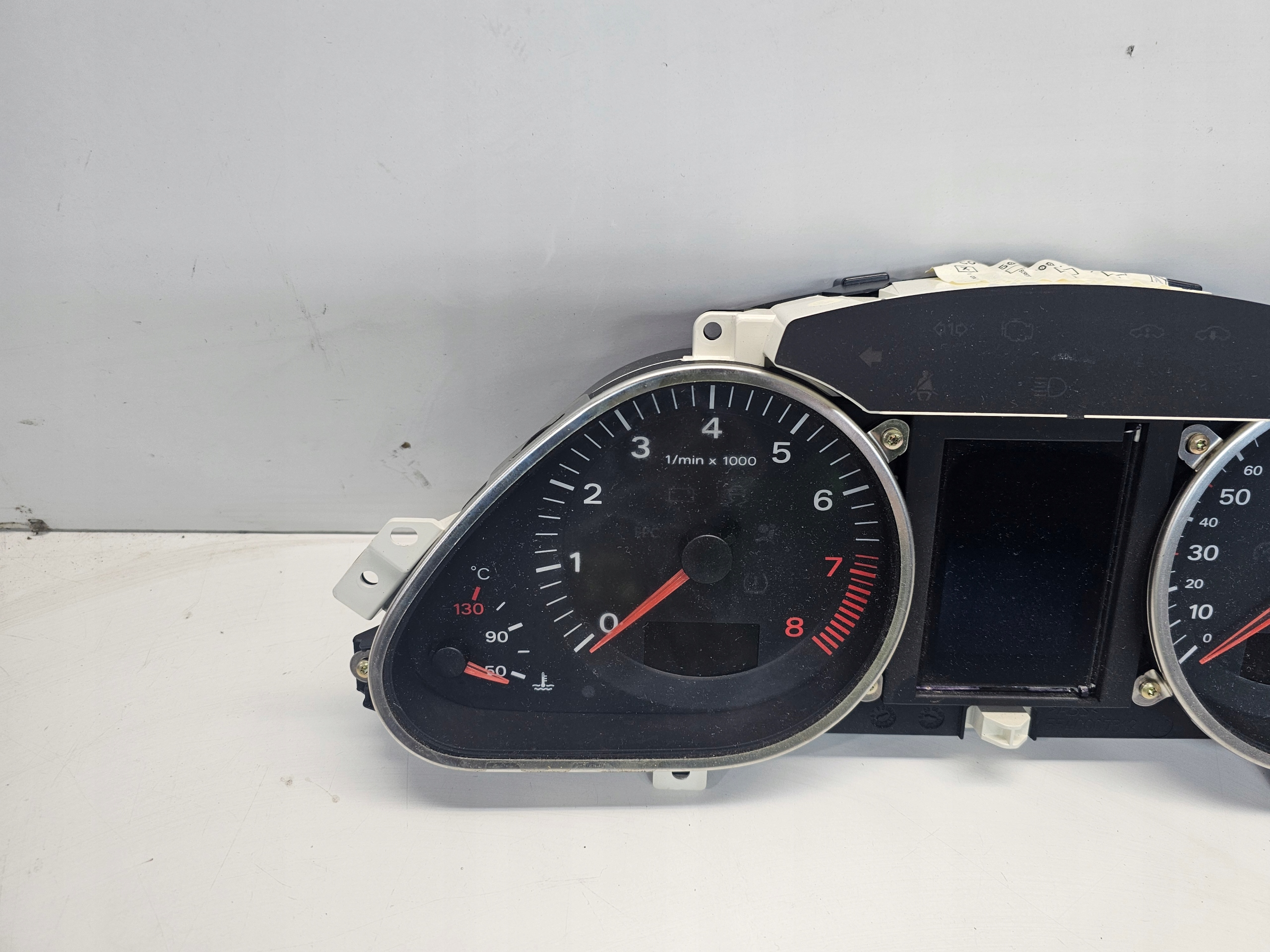 dials dials AUDI A6 C6 3.2 FSI 4F0920900R