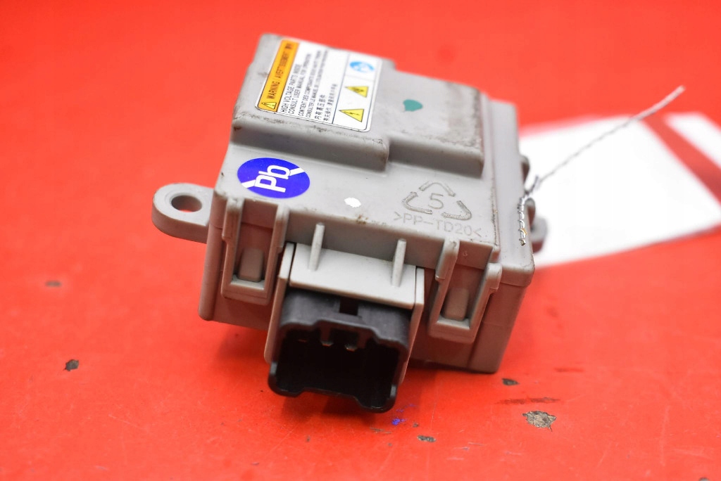control unit module JONIZATOR air 1032817-00-B TESLA MODEL S 12-20