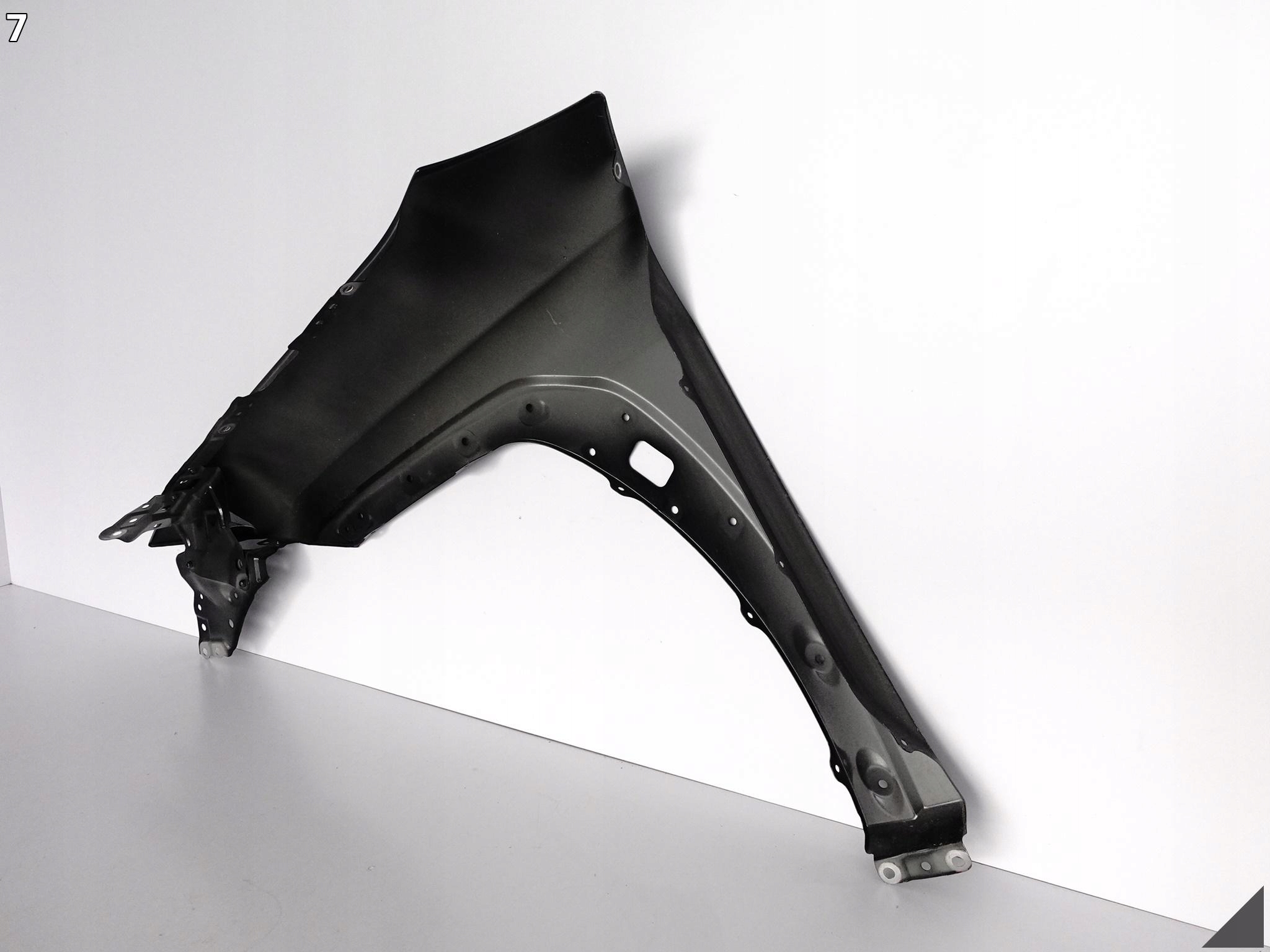 LEXUS UX 18- fender right front *damaged*