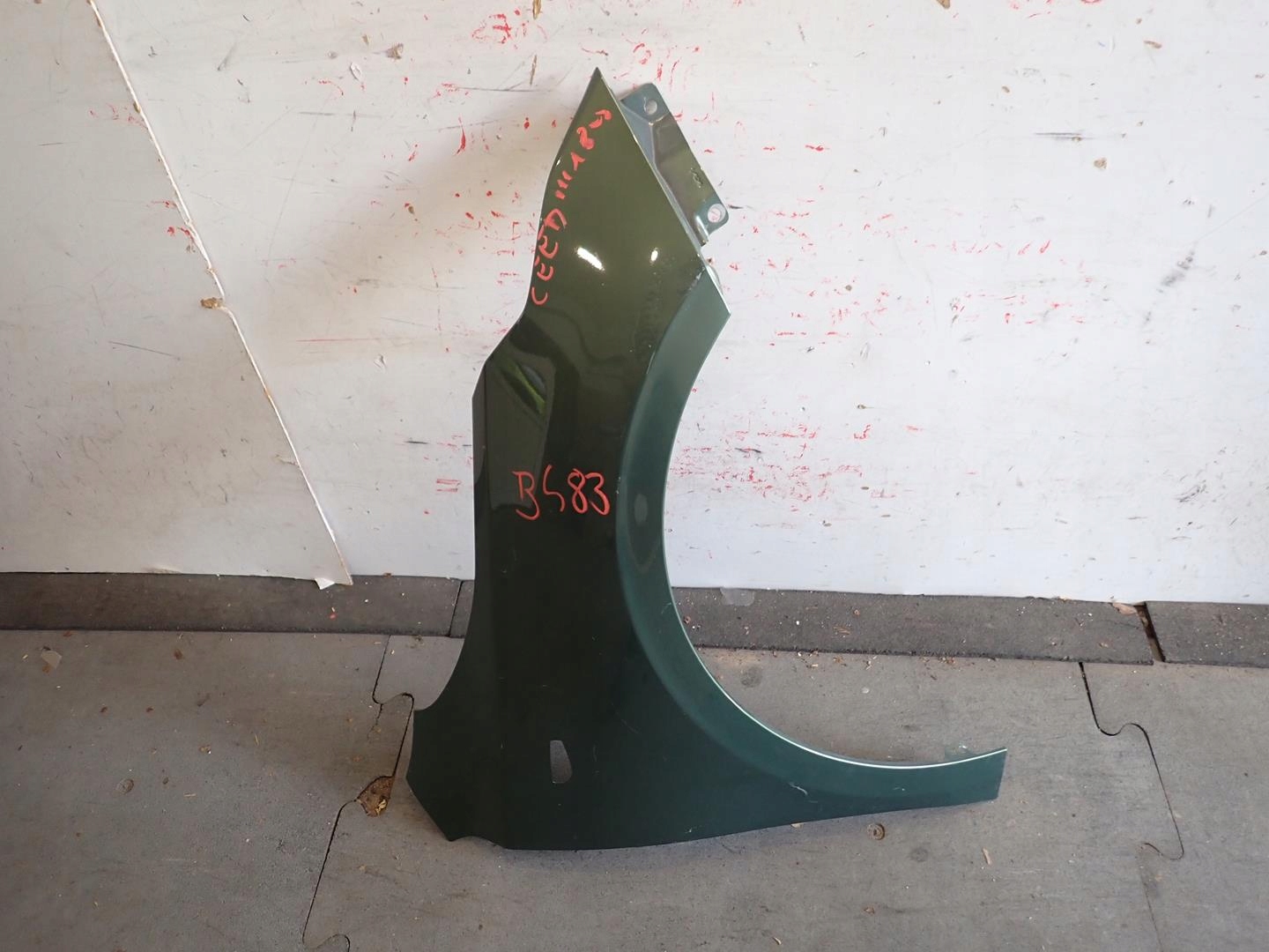 fender front front right KIA CEED III 2018