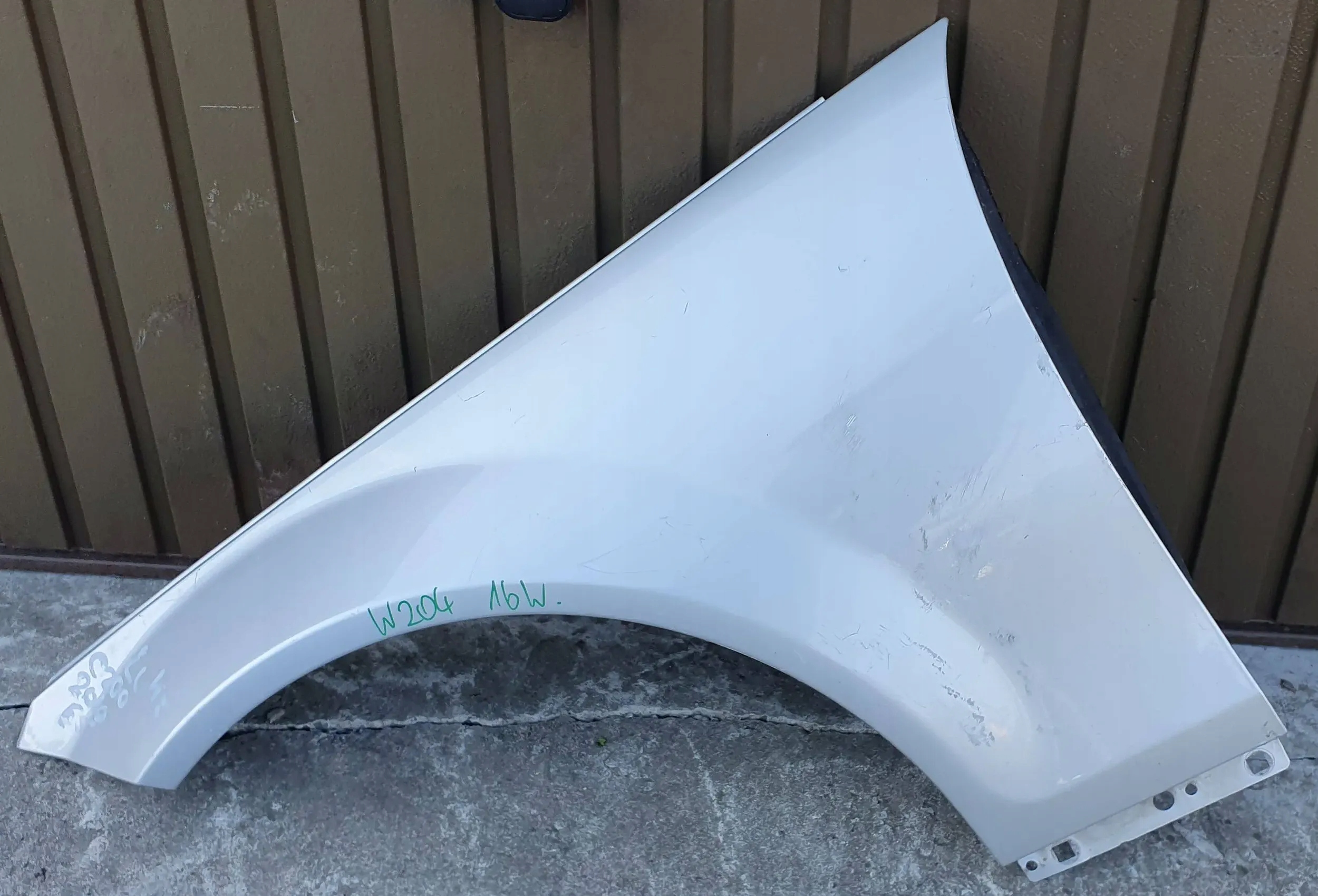 Mercedes-Benz C klasa 204 W204 07-15 left fender front front $