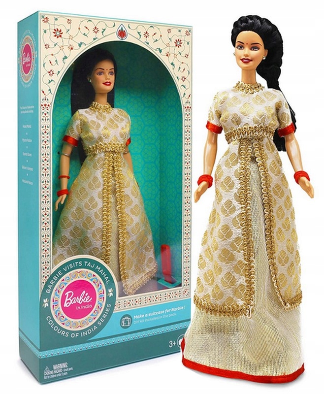 

Lalka Barbie In India Visit Taj Mahal