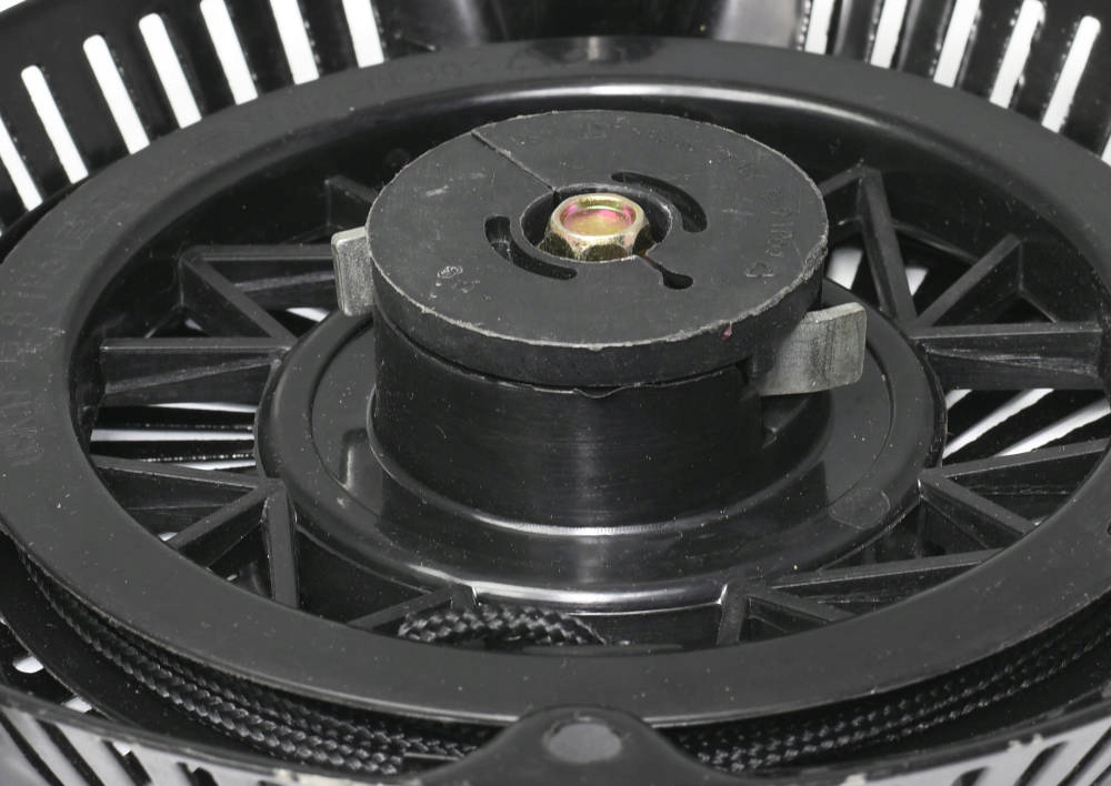 STARTER SZARPAK ROZRUSZNIK DO KOSIARKI SPALINOWEJ Marka inna