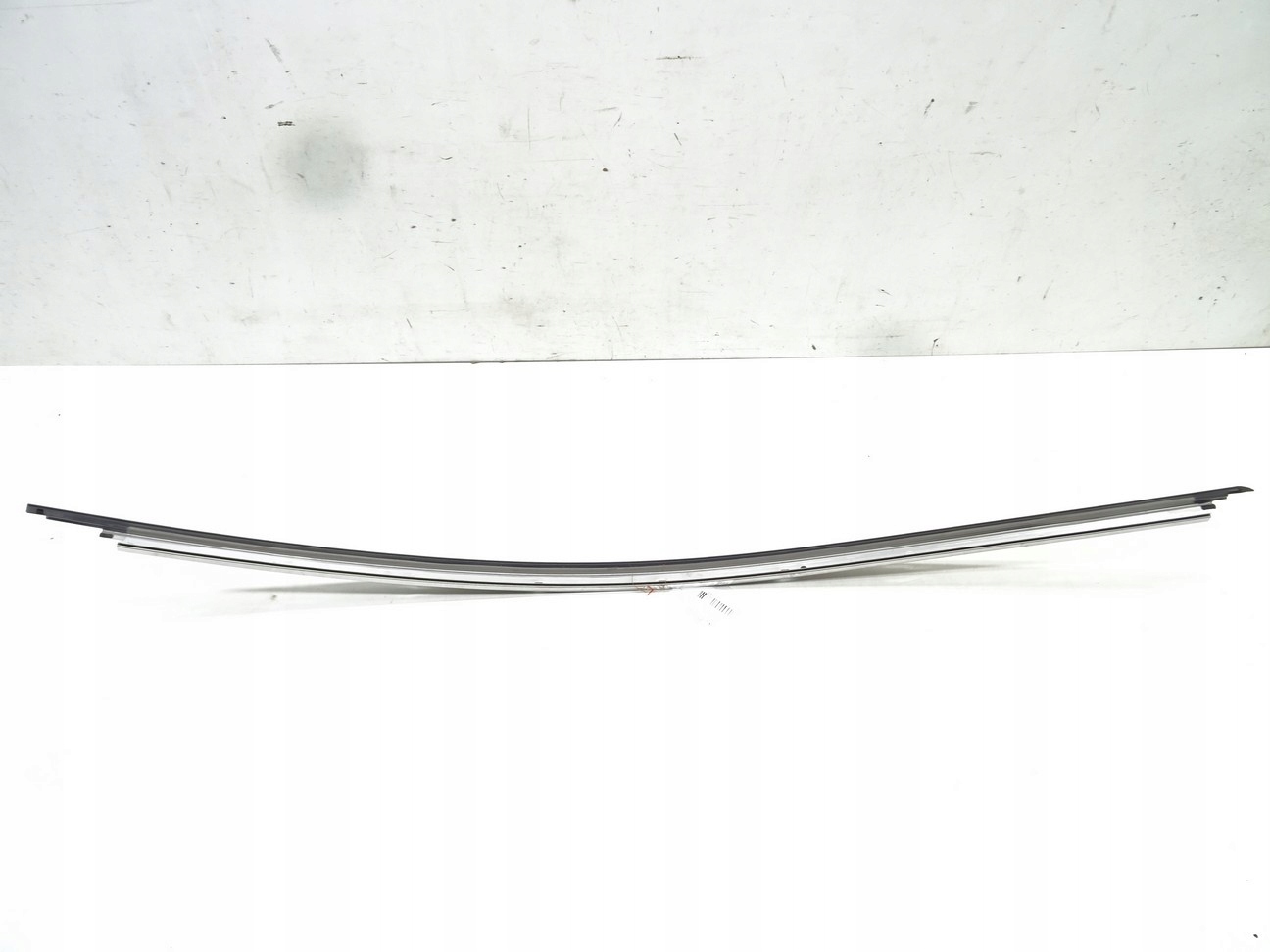 LISTWA KAROSERYJNA PRAWA LEXUS RC F RCF 14-22 Typ samochodu Samochody osobowe