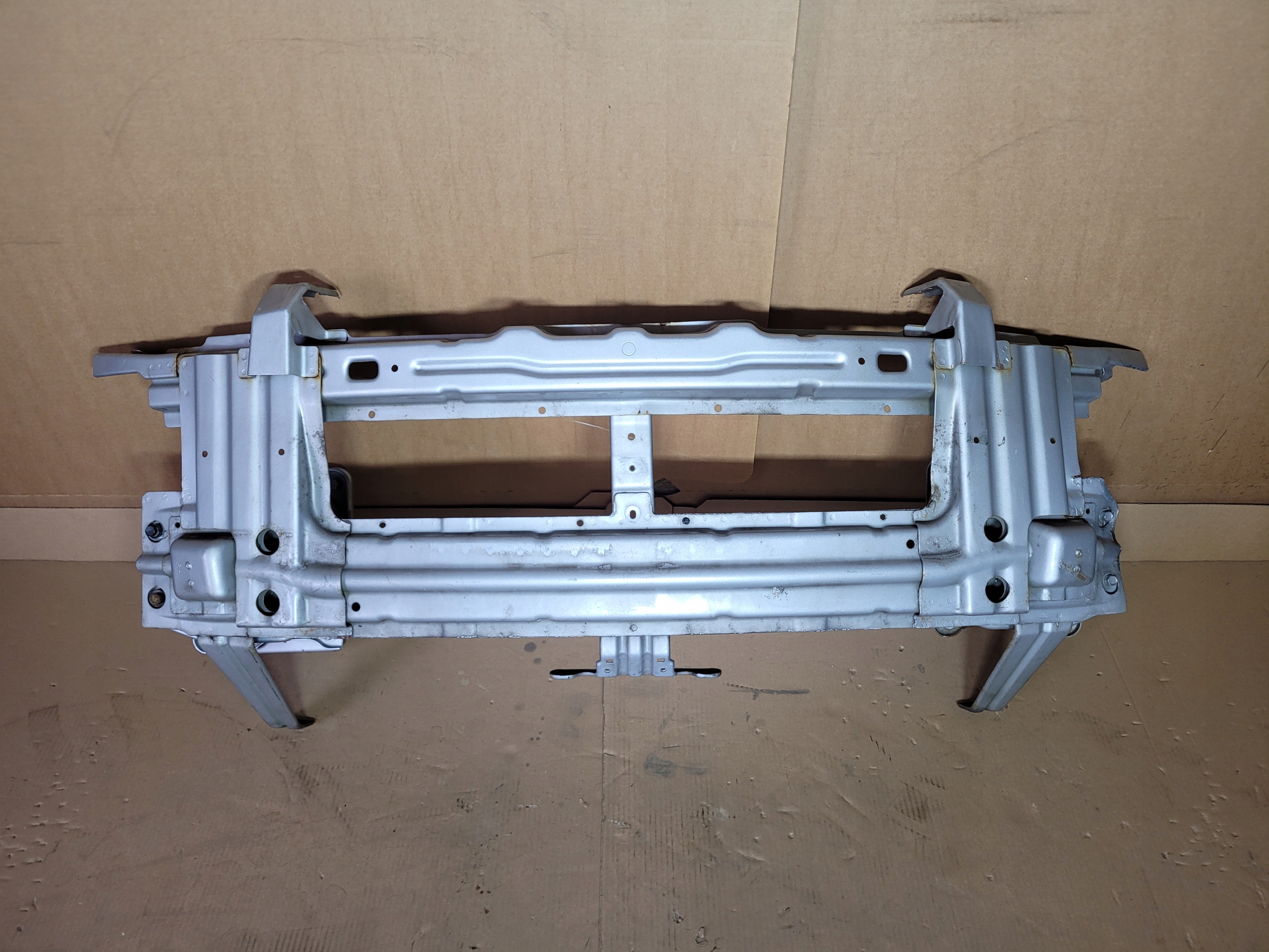 OPEL ANTARA BELKA POD ZDERZAK PRZÓD