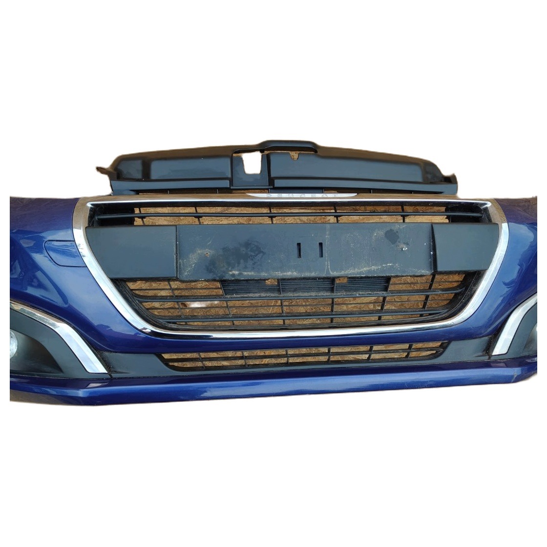 front bumper complete PEUGEOT 208 and LIFT code LAKIERU KUCD 2015-2019