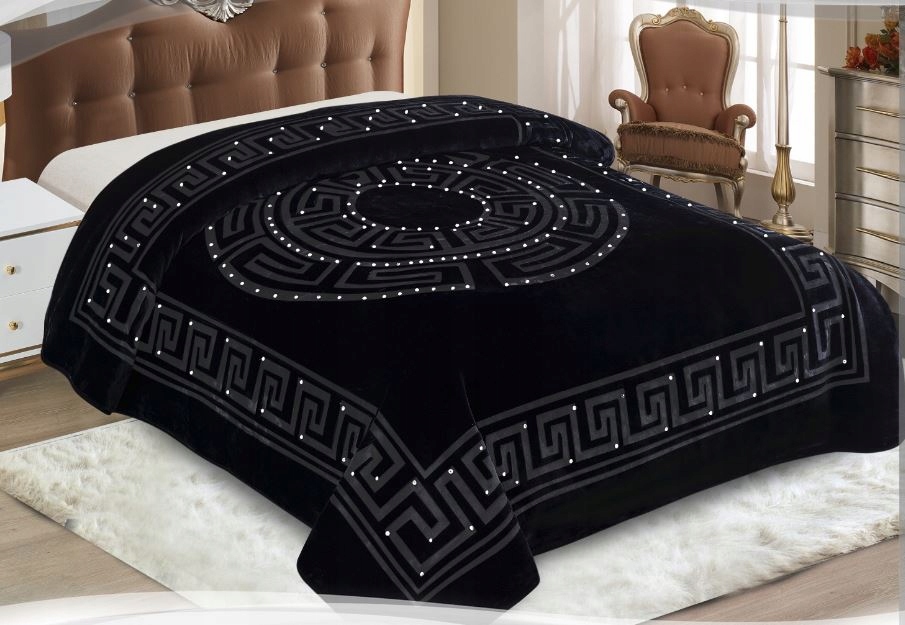 Dekoratívna zdobená prikrývka Zara Diamant Glamour 200×240 Black T134