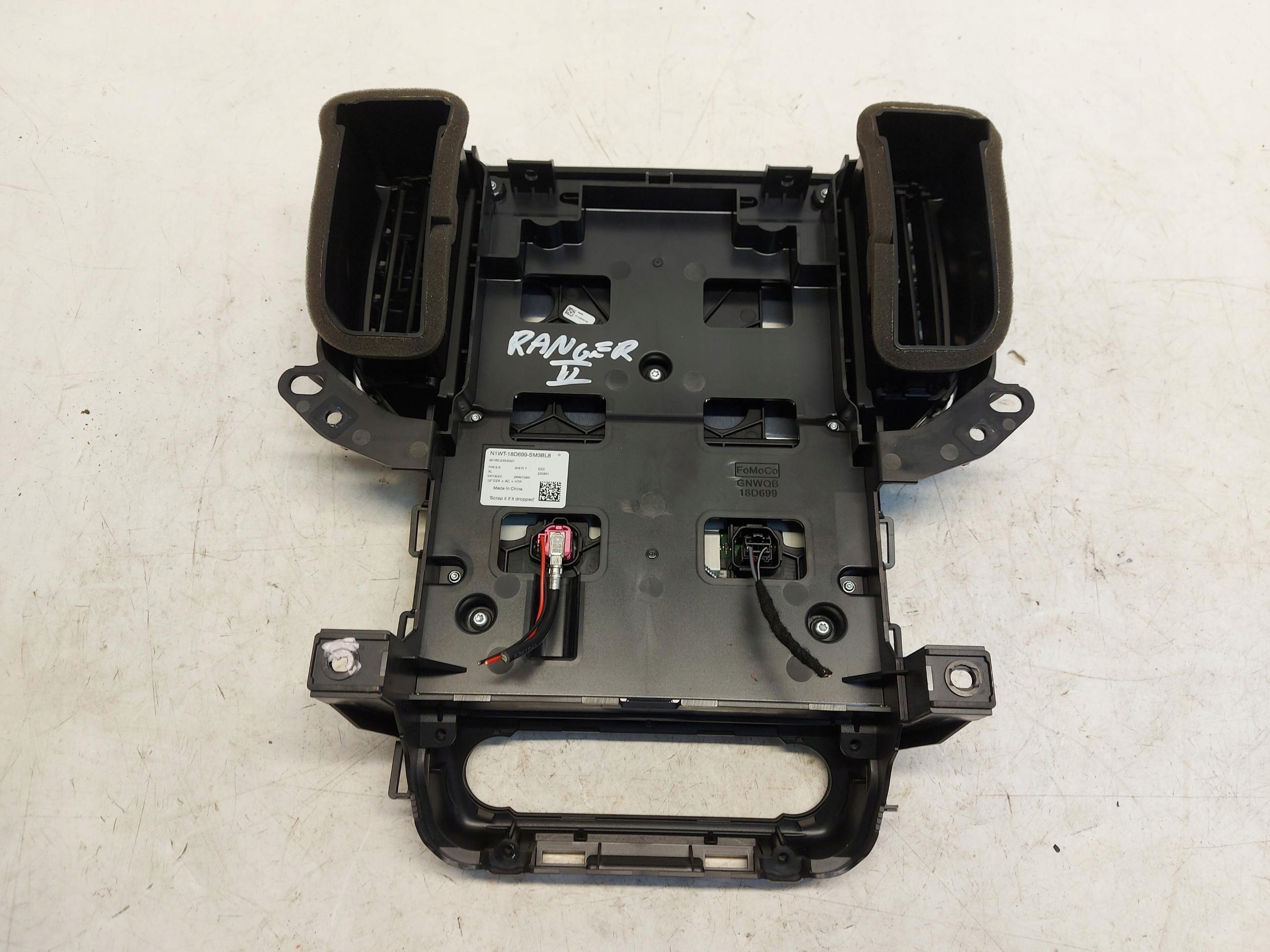 Ford Ranger VI 6 2024r. PANEL EKRAN display větrák N1WT-18D699-SM