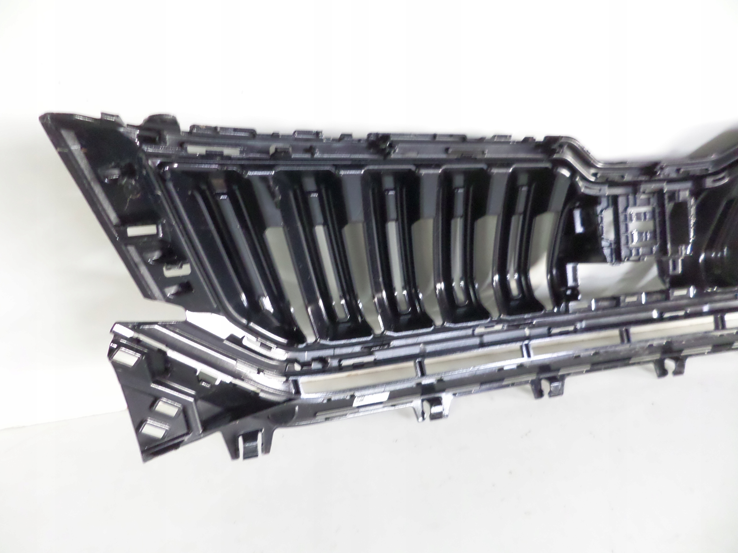 grille grid grill SKODA KODIAQ 16