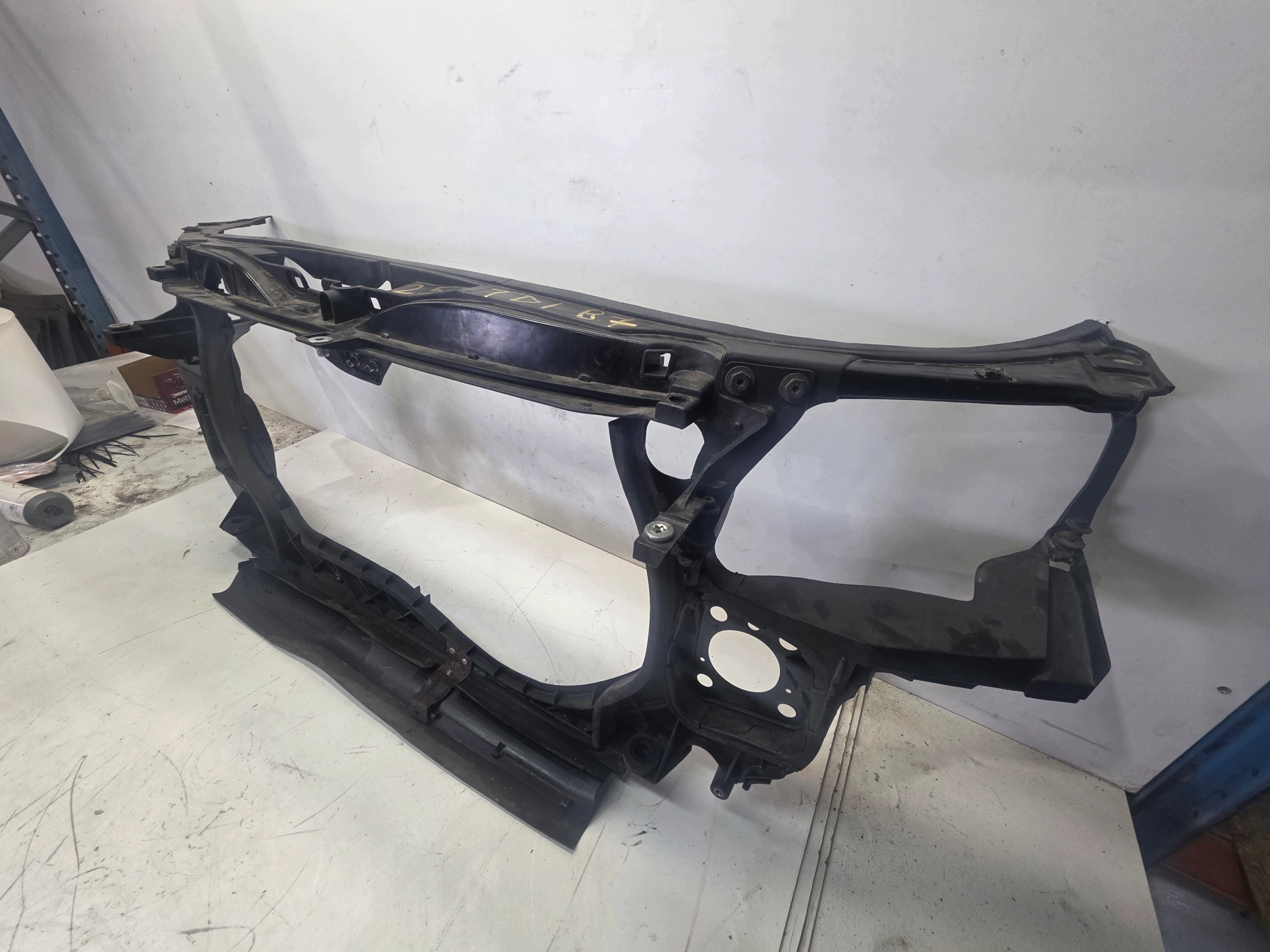 support panel for radiators unprotected AUDI A4 B7 2.5 TDI 8E0805594