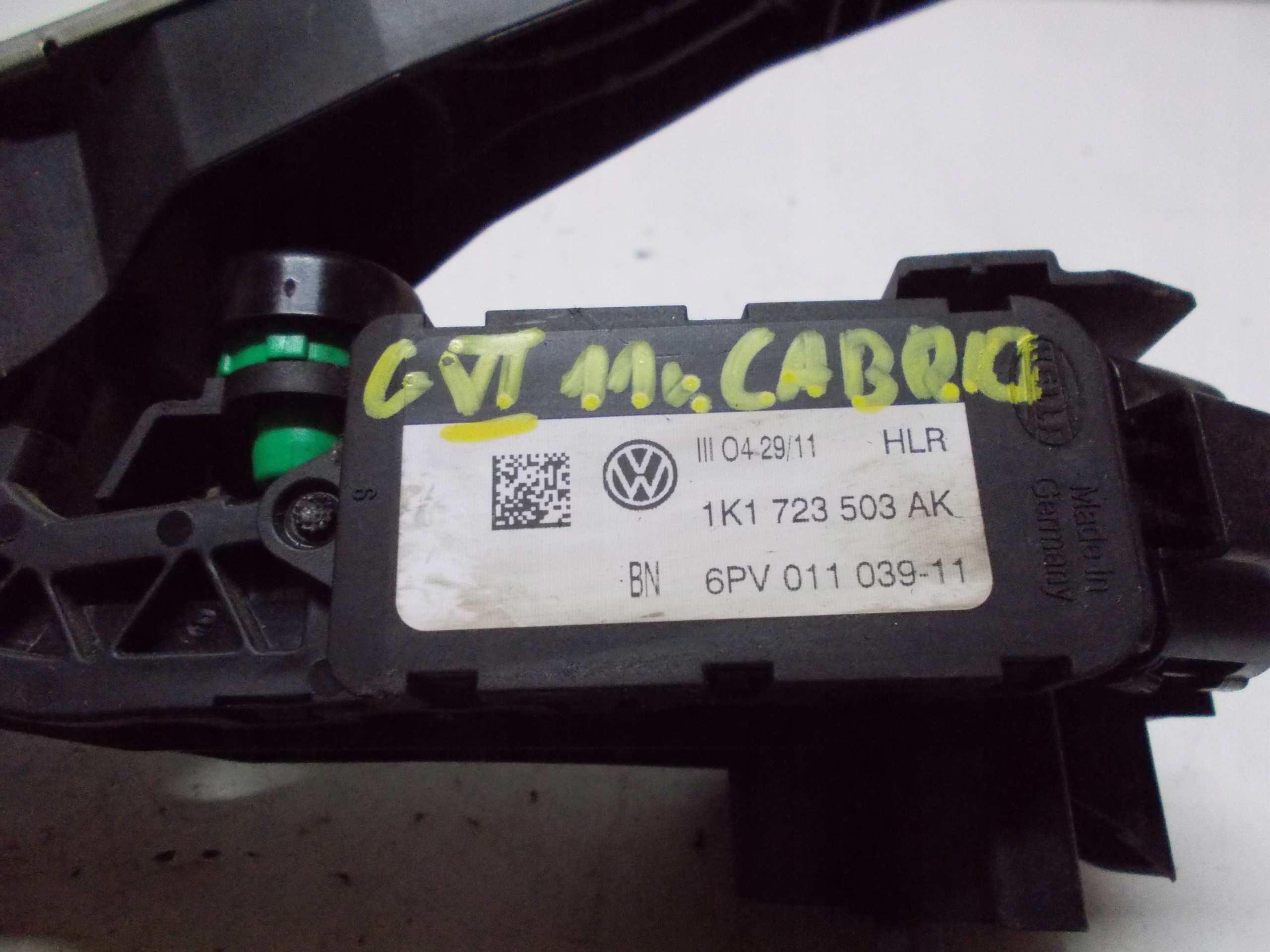 VW GOLF VI CABRIO 1.4 TSI 11R caps for pedals
