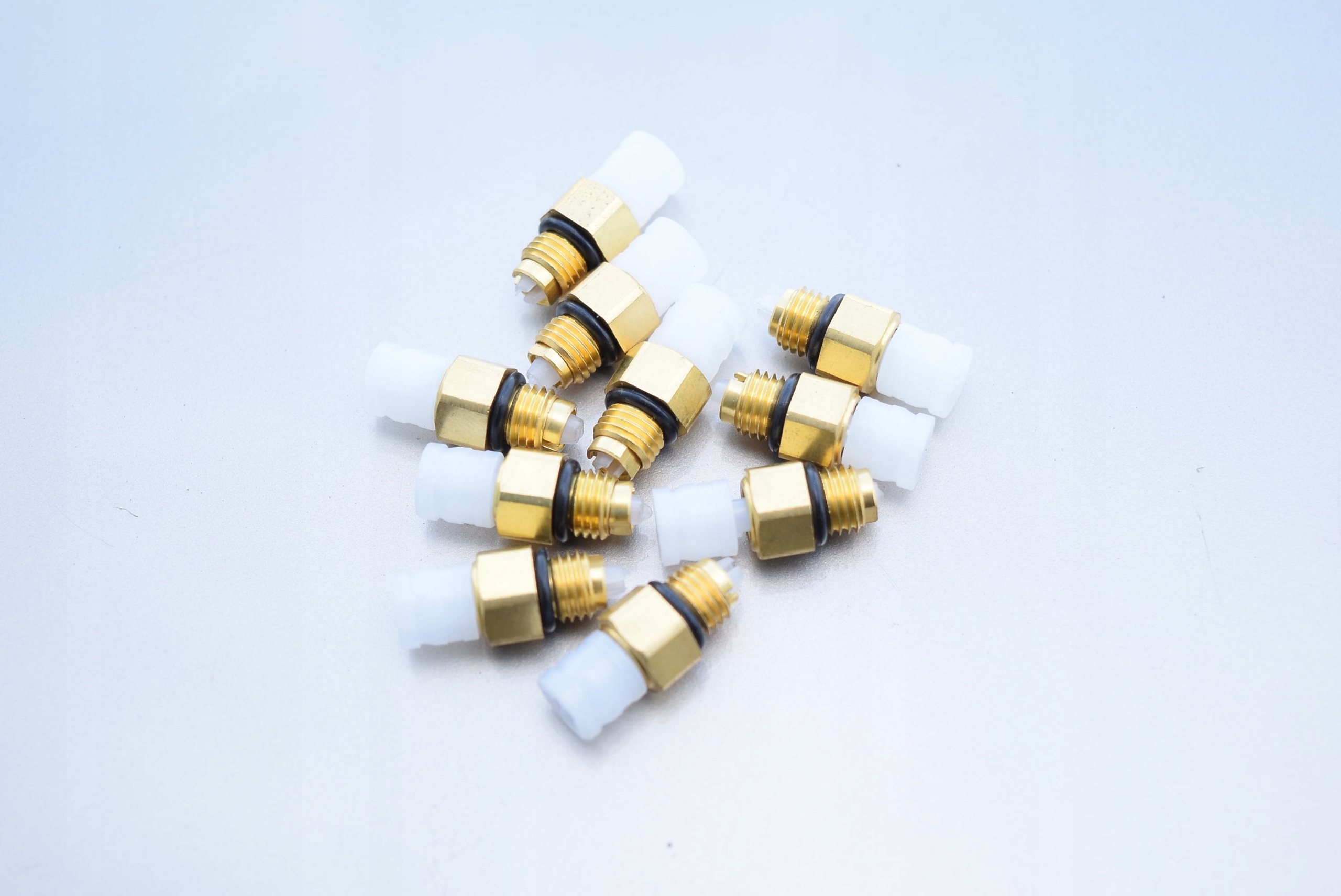 MERCEDES W211 W220 W219 ŁĄCZNIK PRZEWODU AIRMATIC