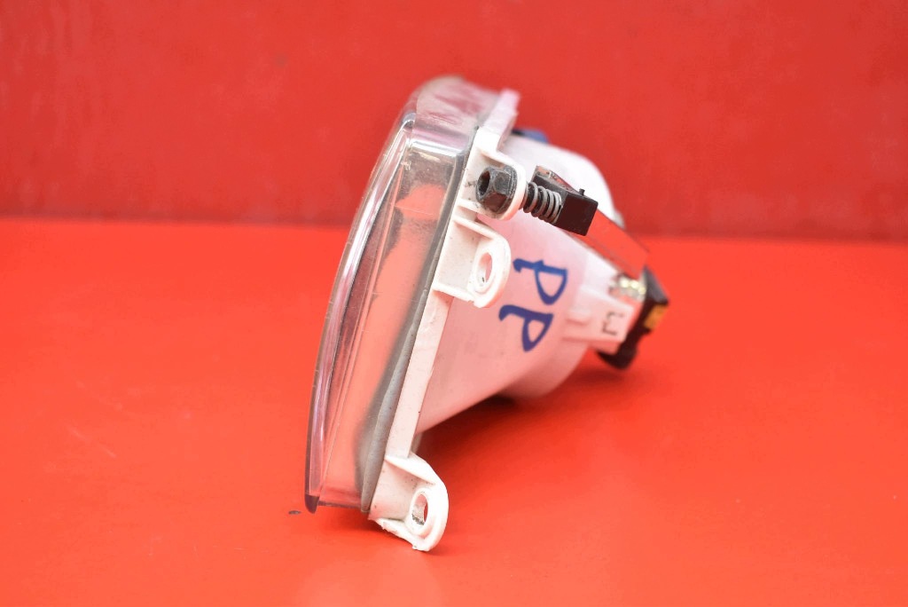 fog light right front front 1ZD941700 SKODA OCTAVIA 2 II 04-08