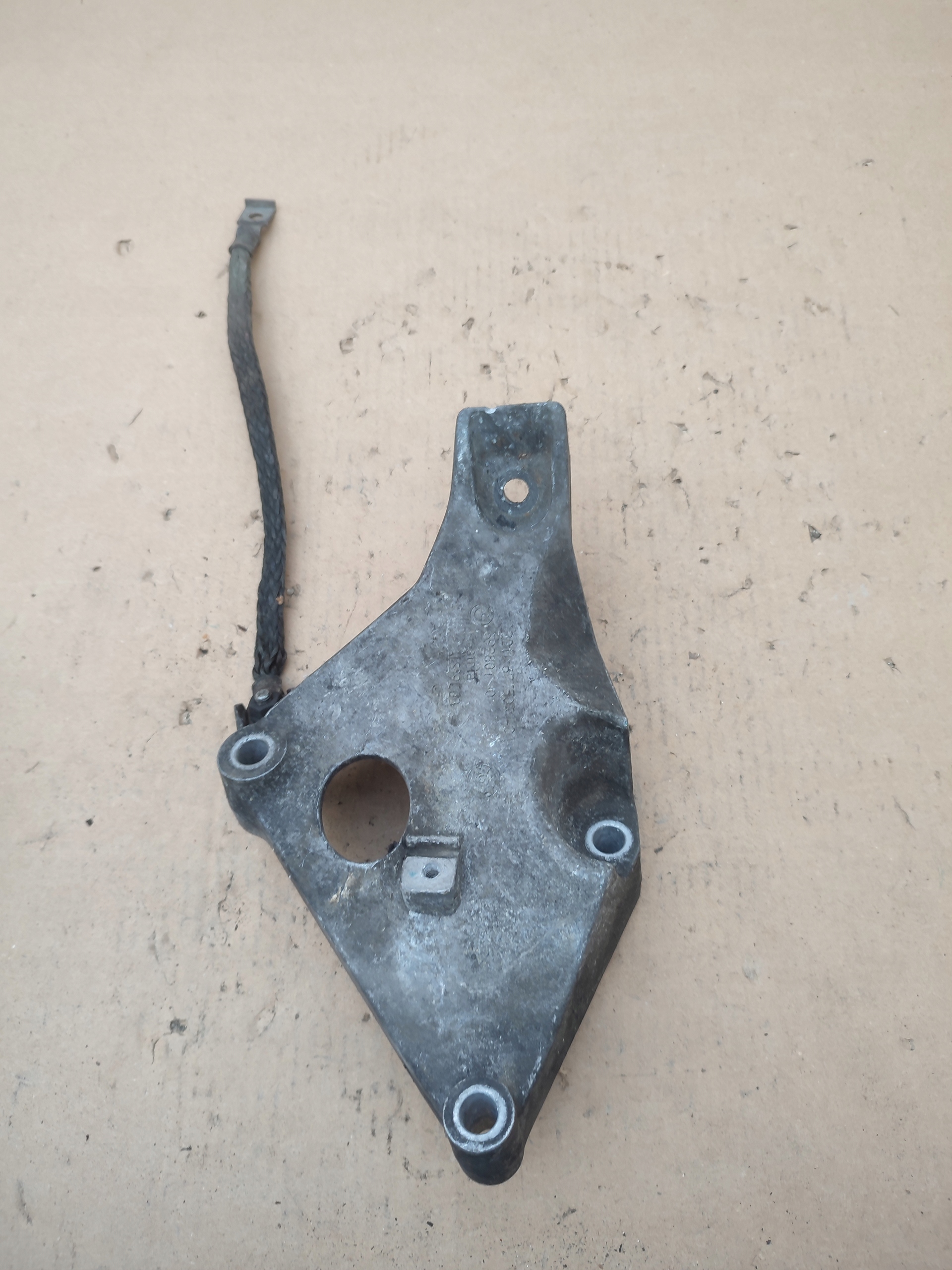 holder engine mount BMW 3 E90 E91 LIFT 6775041