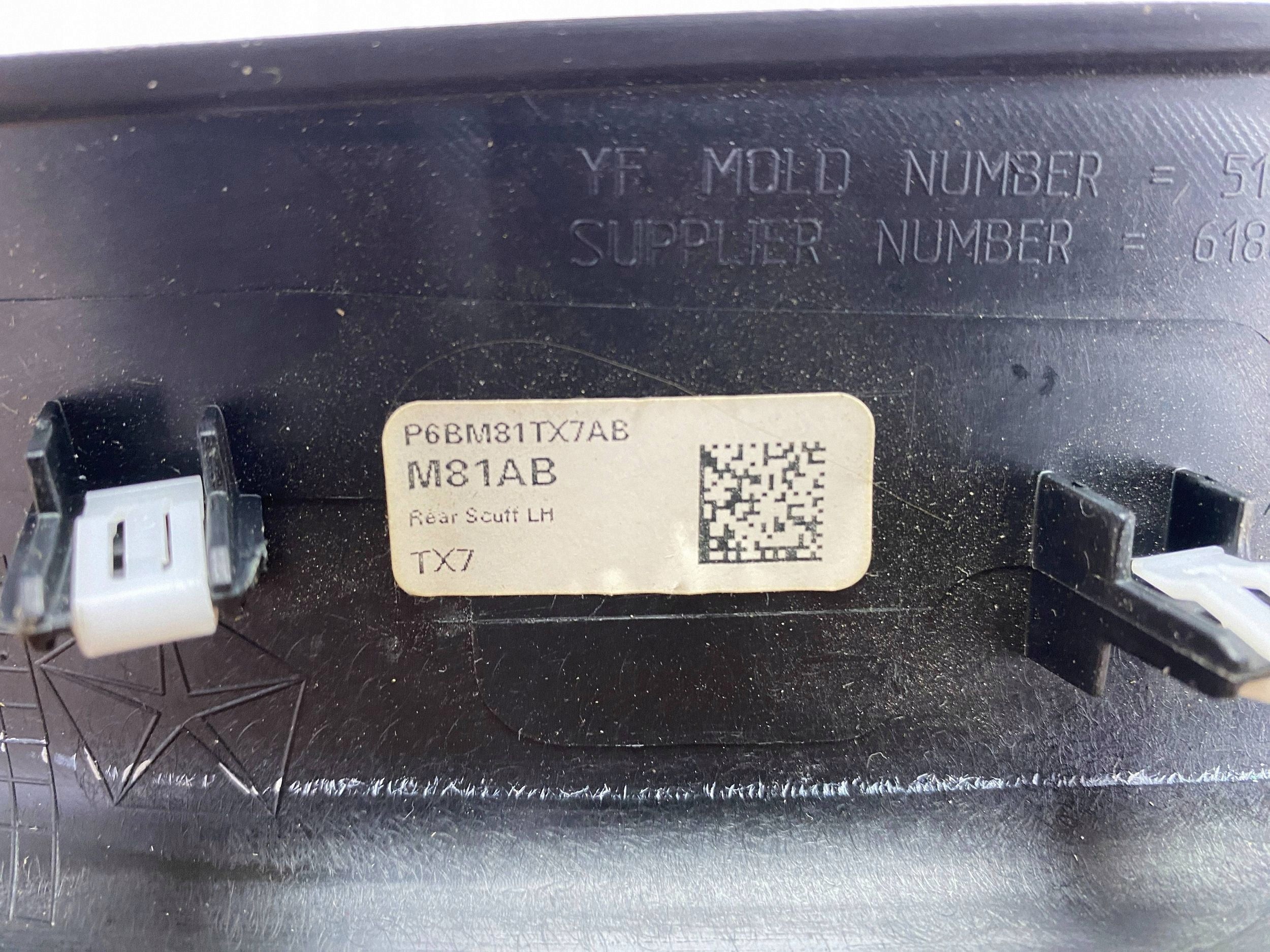 cap threshold door przednich Dodge Ram 1500 DT 2019+