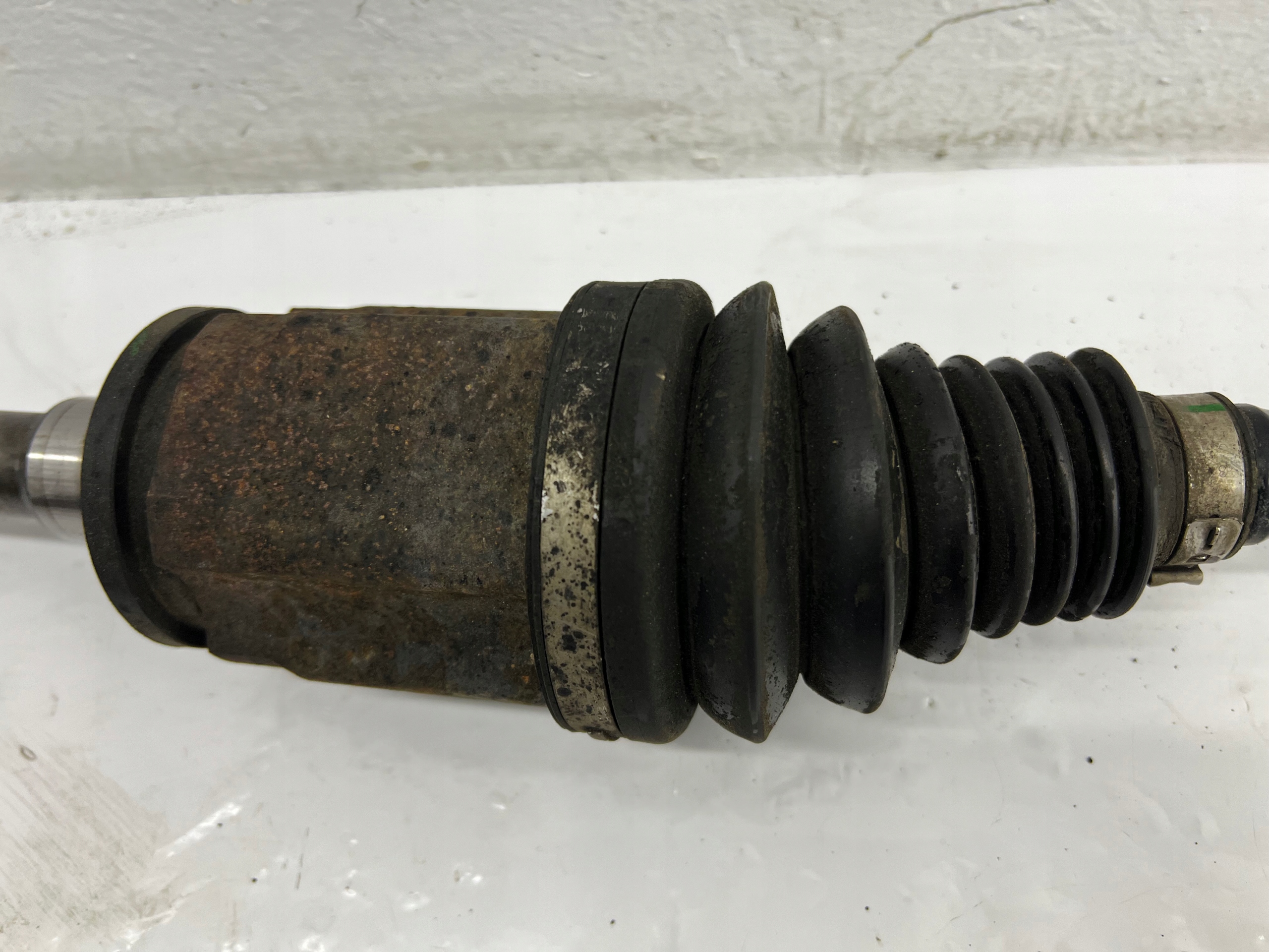 BMW X5 X6 E70 E71 3.0 D 286KM X-DRIVE semi-axis right front right front