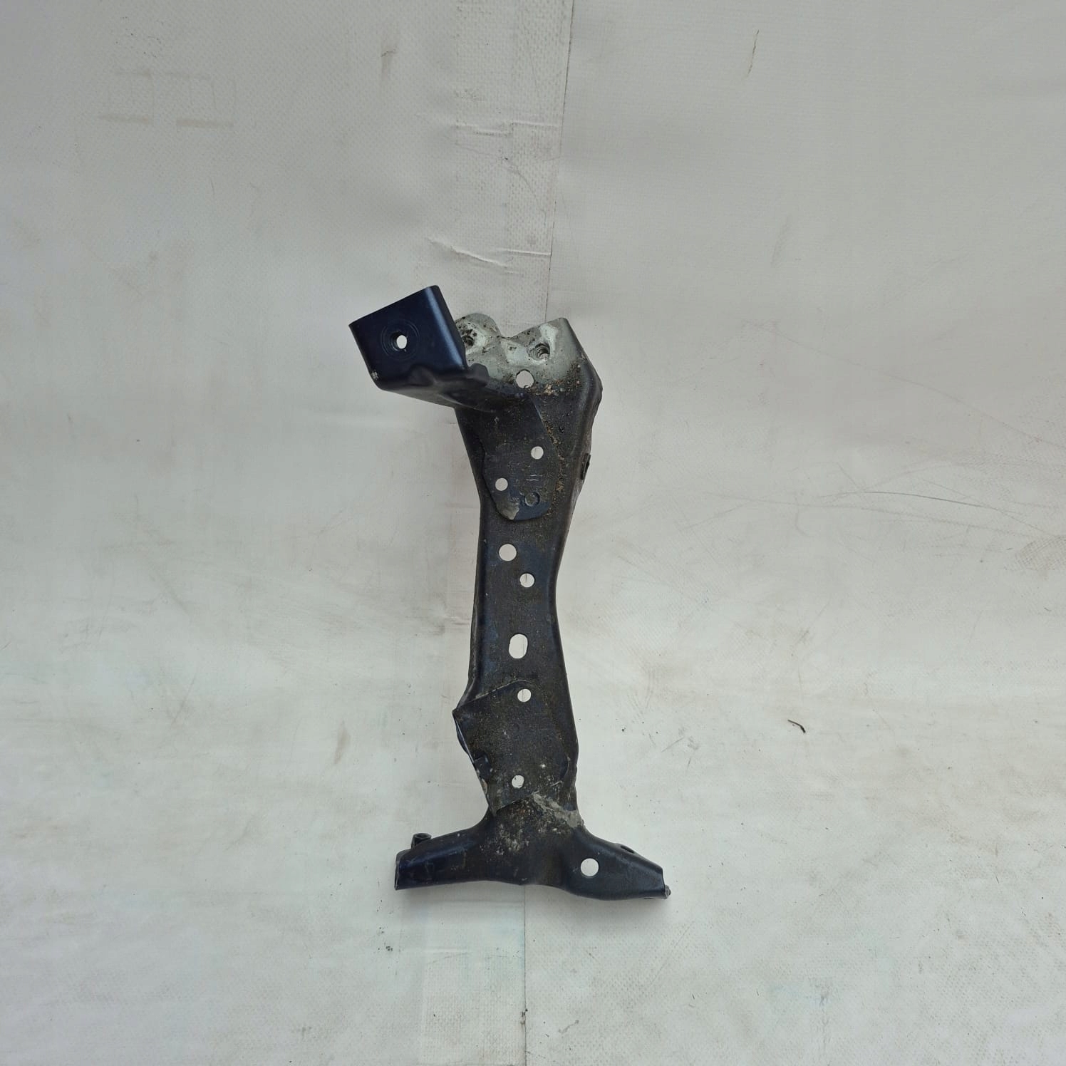 AUDI A3 8V 8V0 12- Console Support plaque Aile Gauche Avant Avant