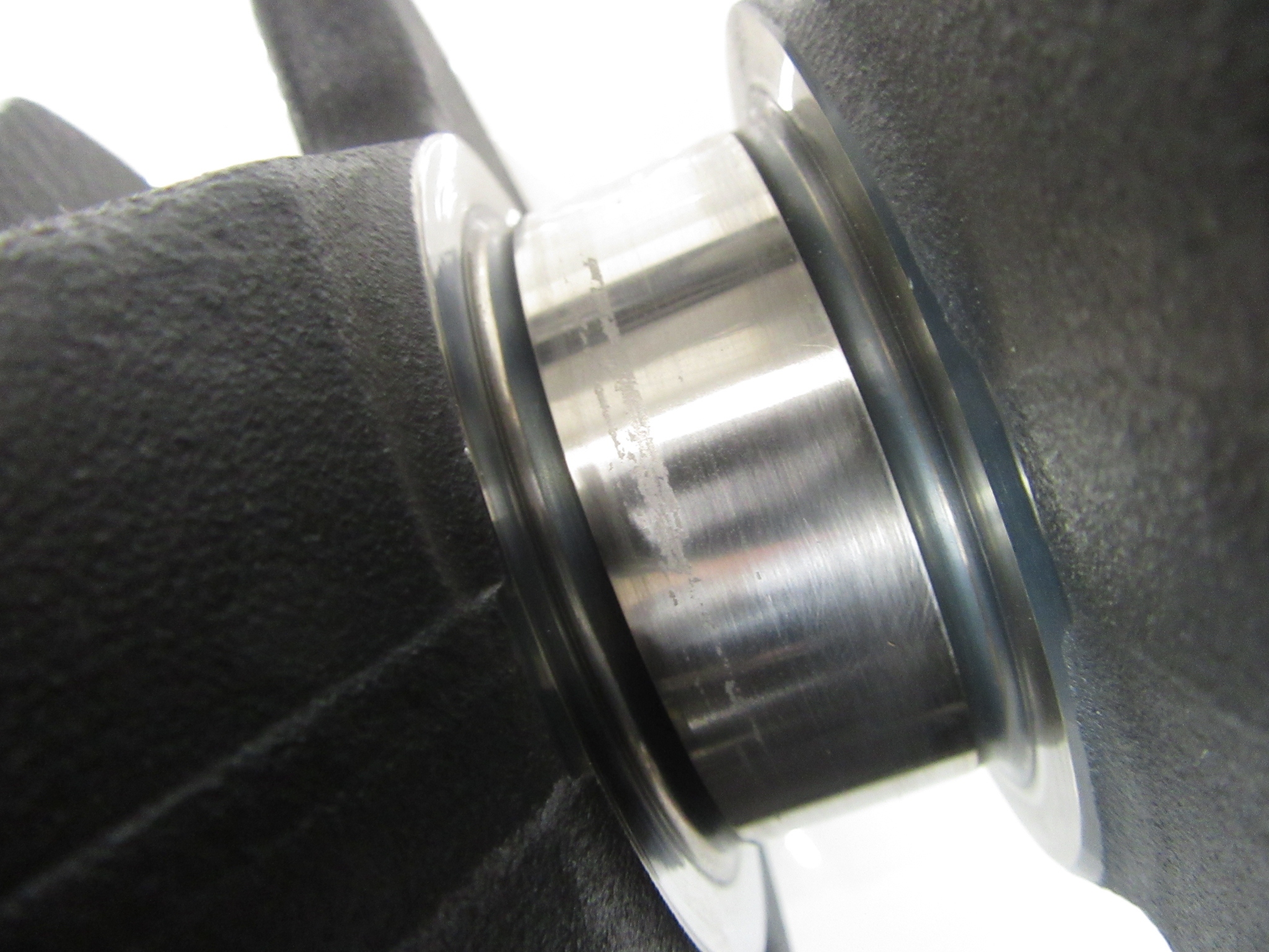 Arbre moteur BMW e46 e60 e90 e91 1.8 2.0 M47n m47n2