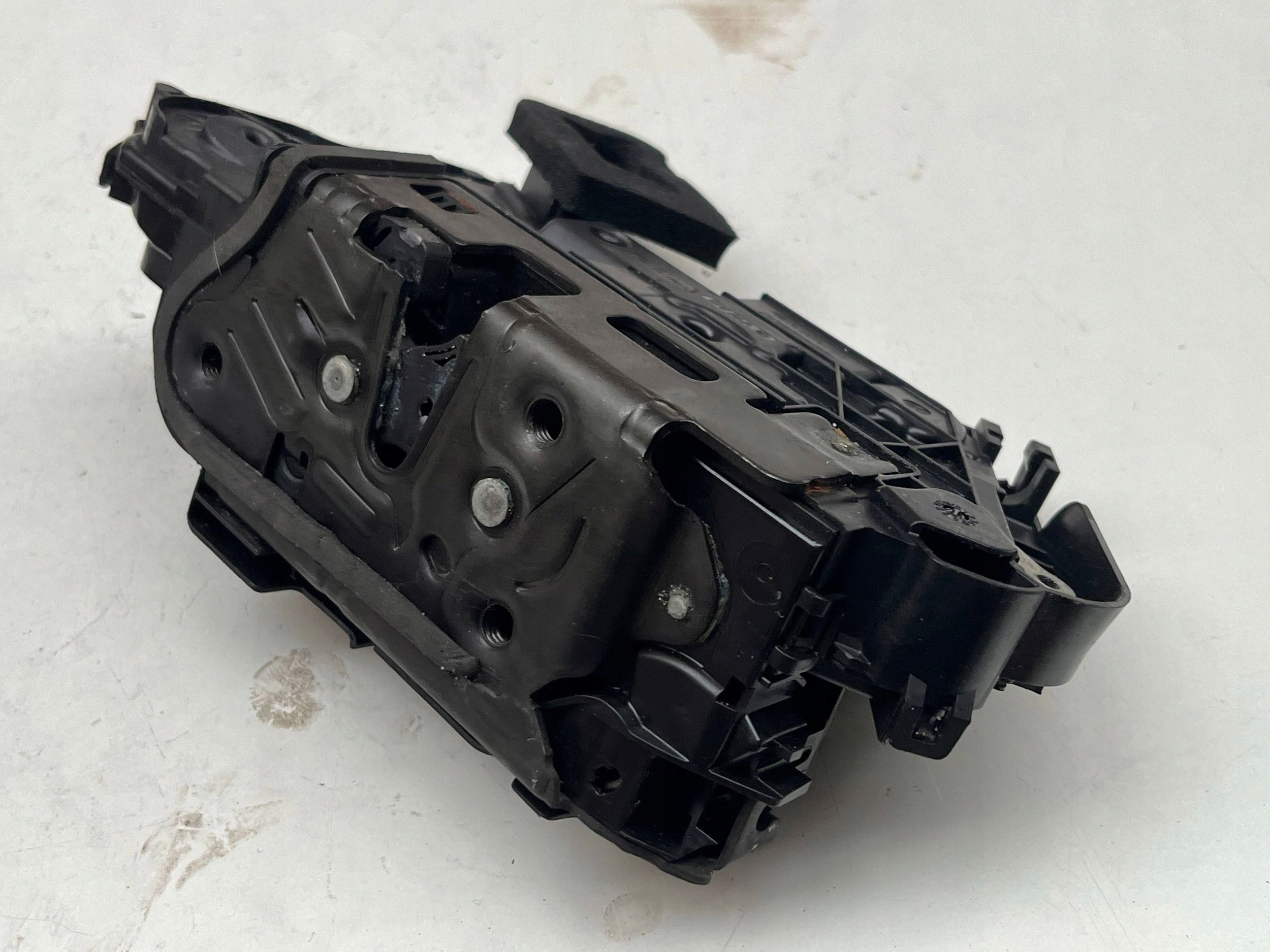 VOLKSWAGEN SEAT SKODA lock door left front 5TB837015C @M