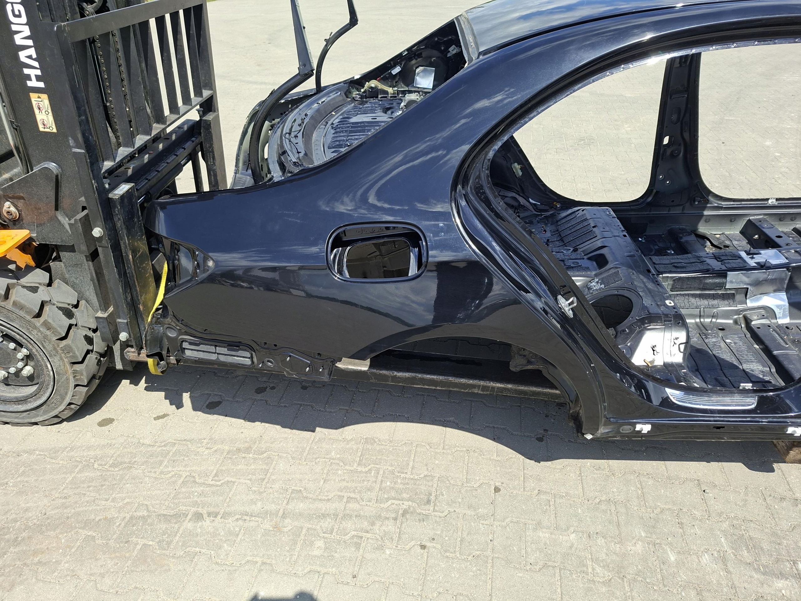 threshold right pillar central fender rear right MERCEDES E W213 sedan 197