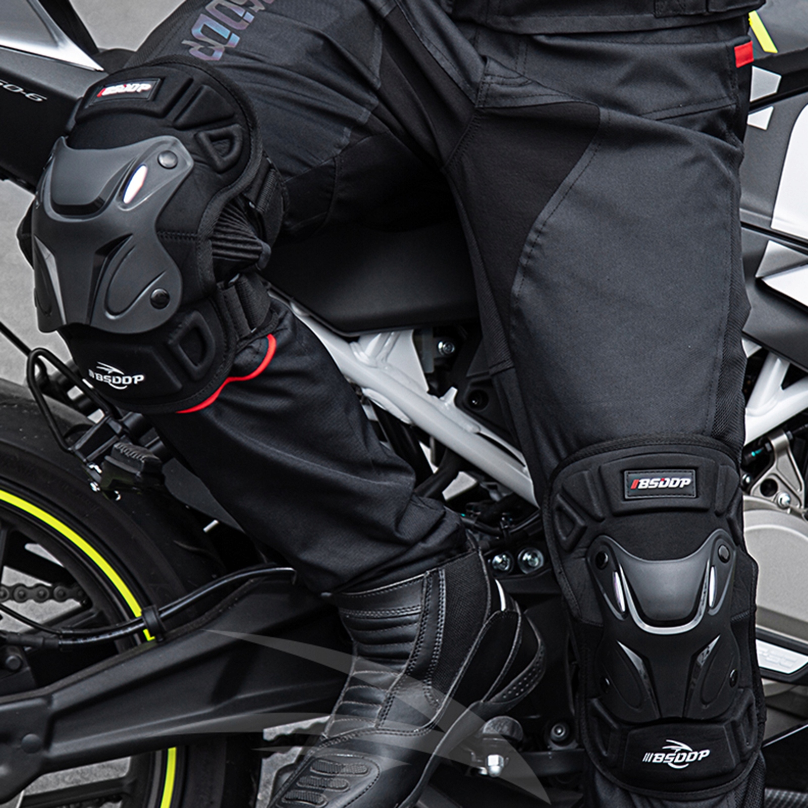 MOTOCYKLOWE NAKOLANNIKI I OCHRANIACZE NA ŁOKCIE Producent inny