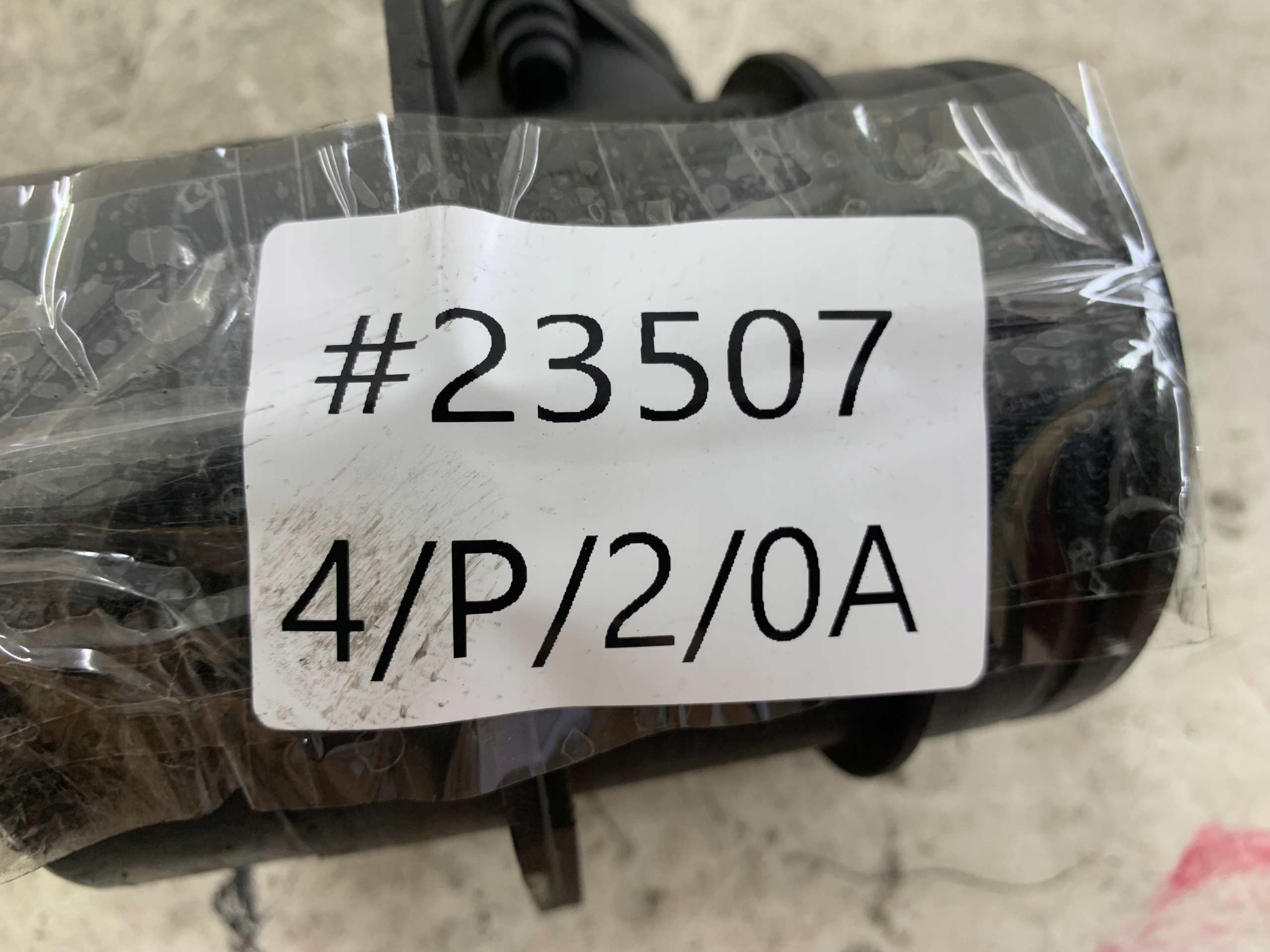 AUDI A4 B7 2.0 TDI flow meter 074906461B